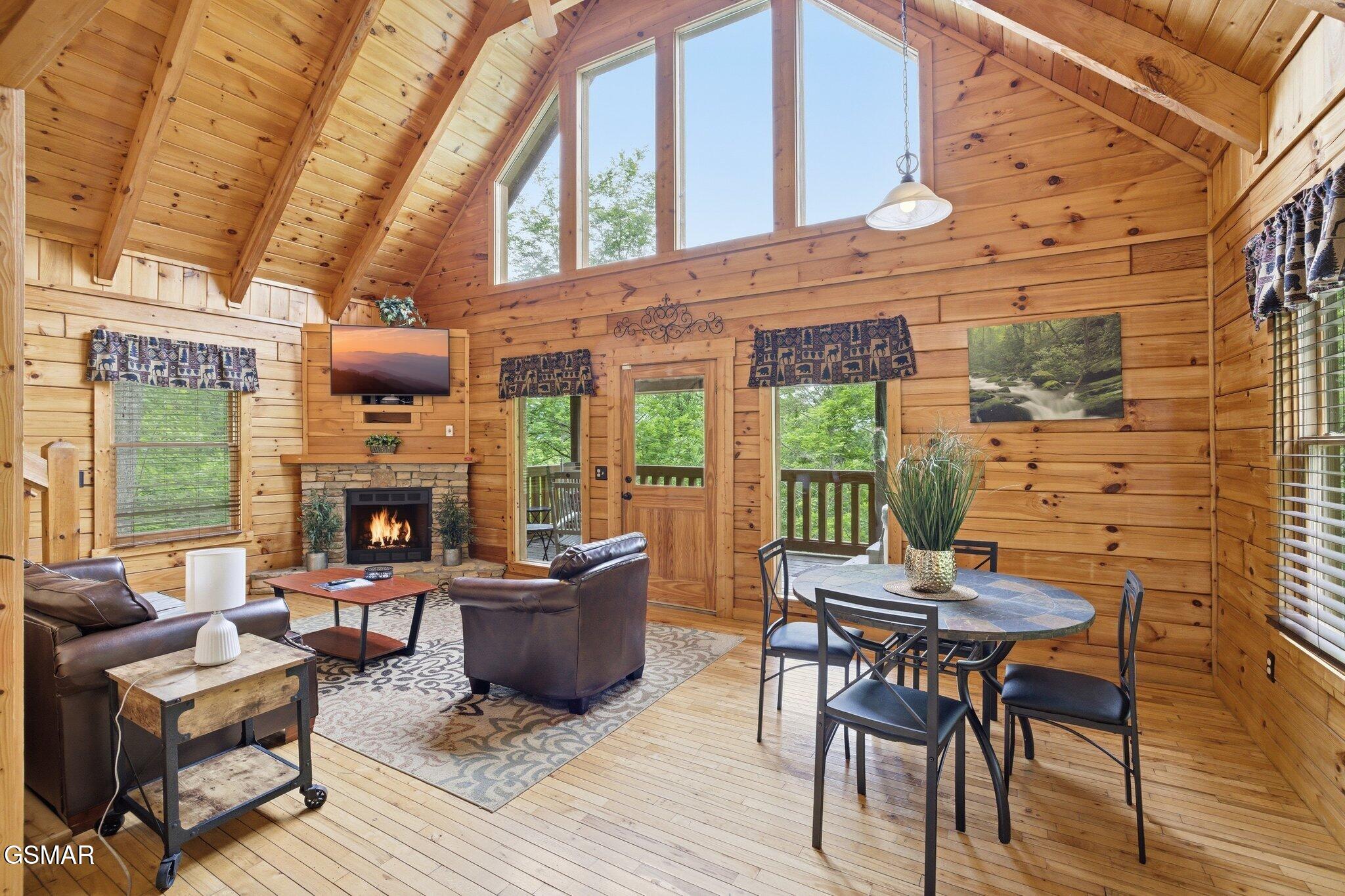 536 Forest Springs Drive Gatlinburg TN 37738