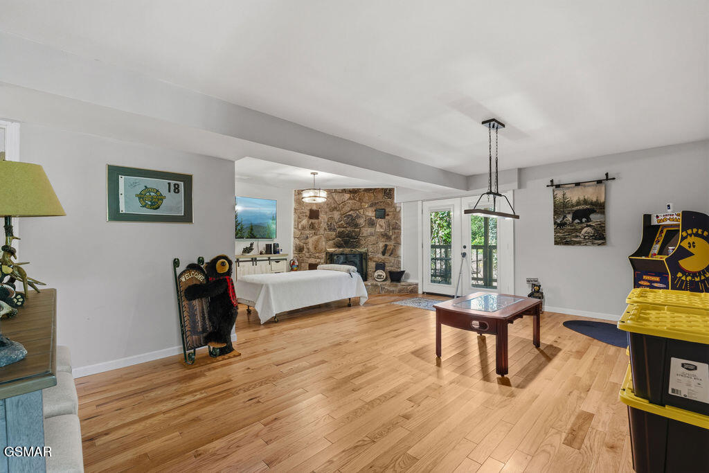 1105 Lower Alpine Way Gatlinburg TN 37738