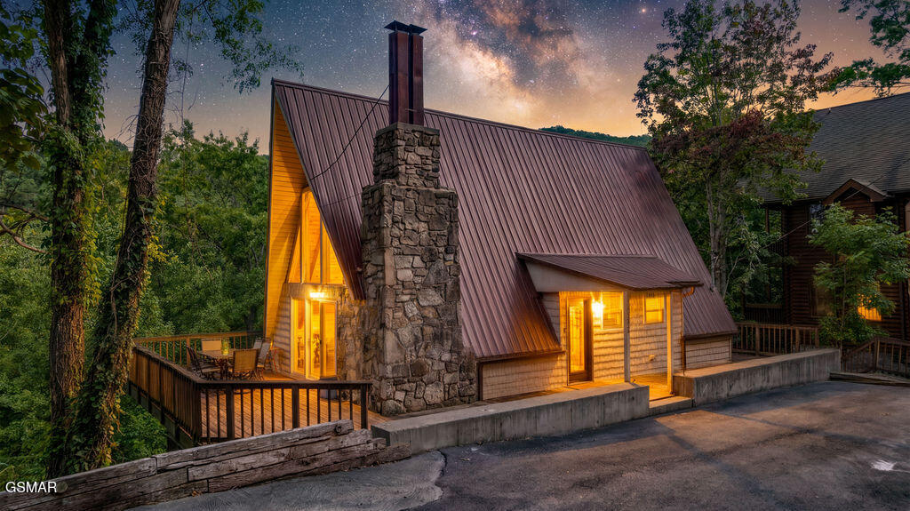 1105 Lower Alpine Way Gatlinburg TN 37738