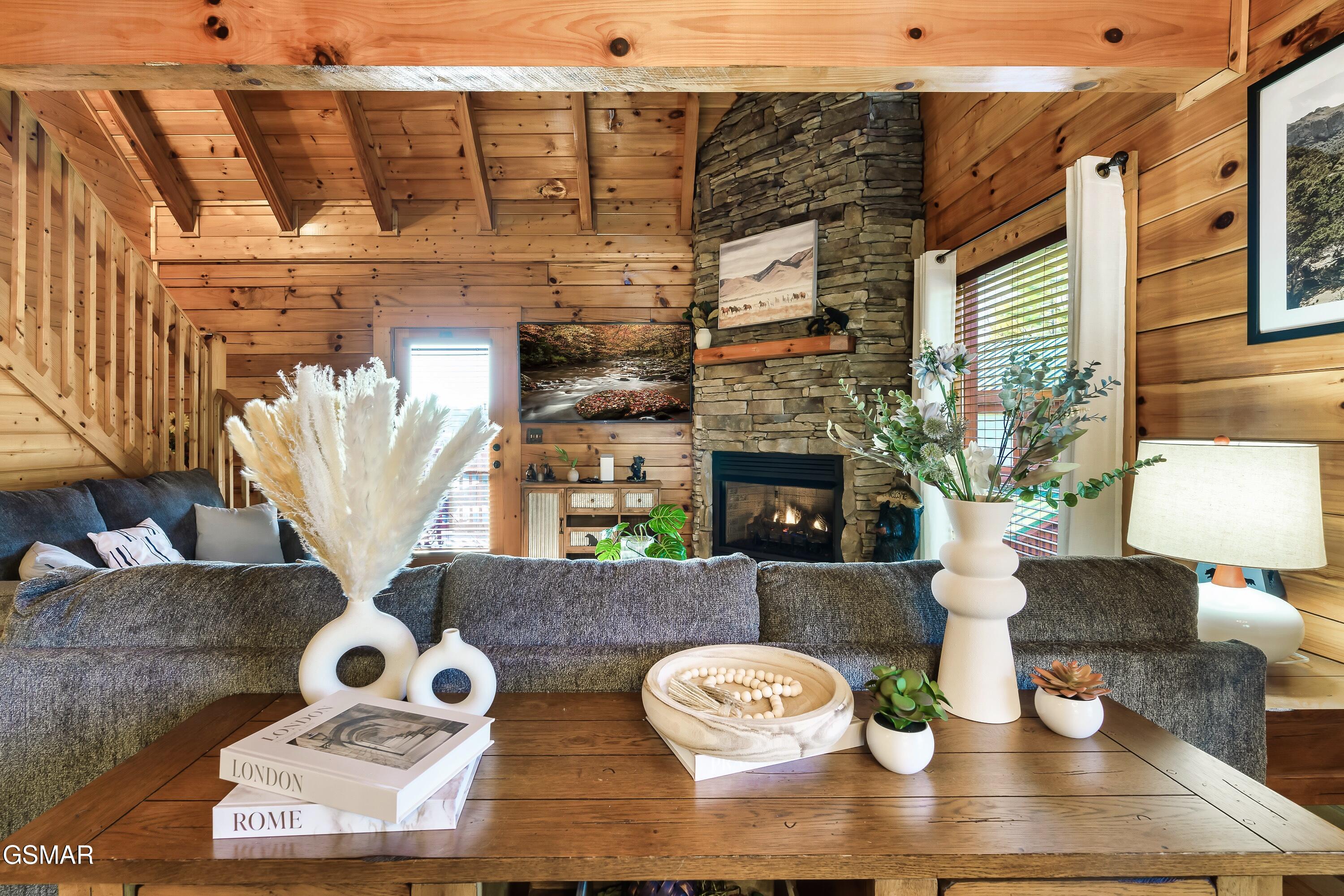 612 Cherry Blossom Way Pigeon Forge TN 37863