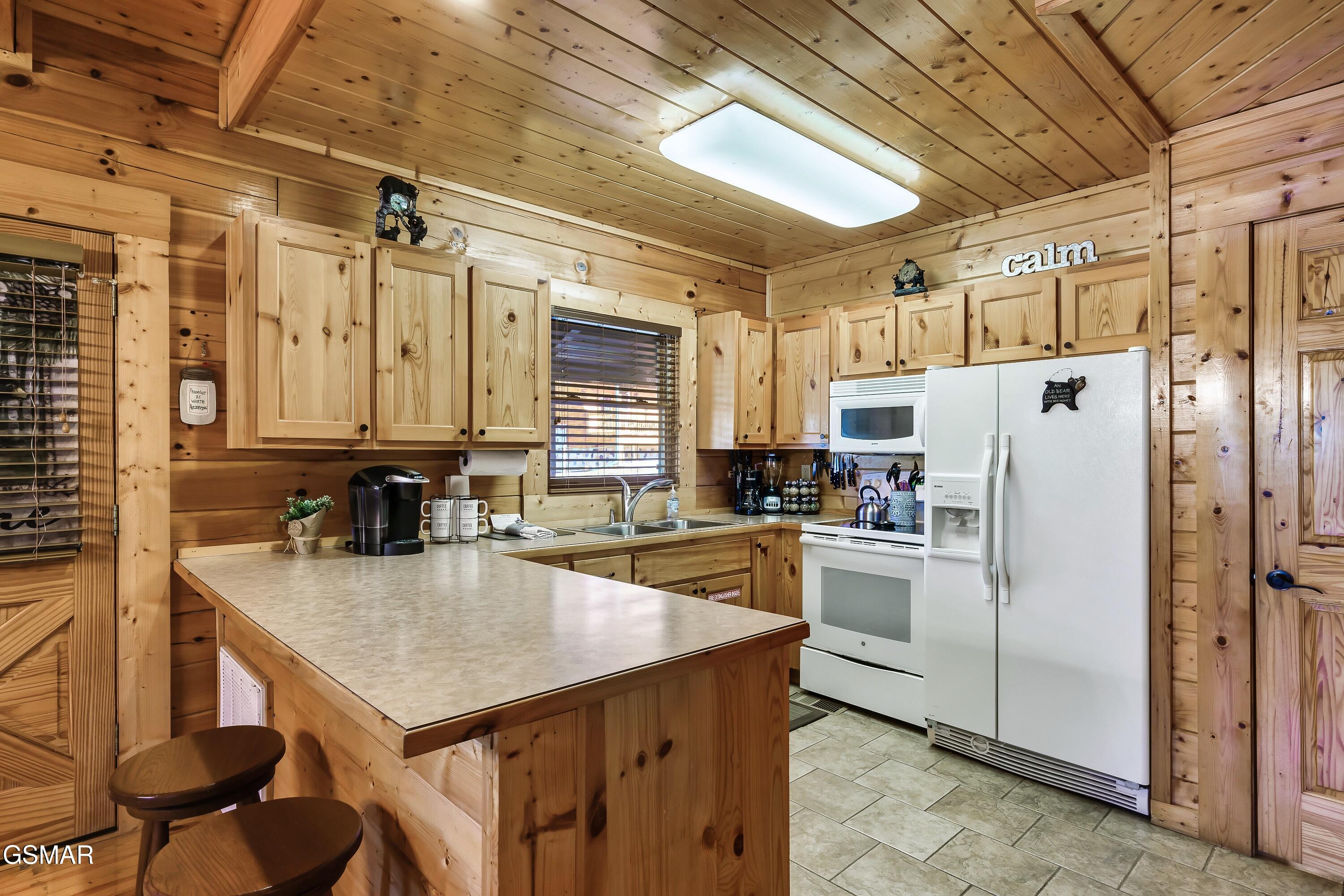 612 Cherry Blossom Way Pigeon Forge TN 37863