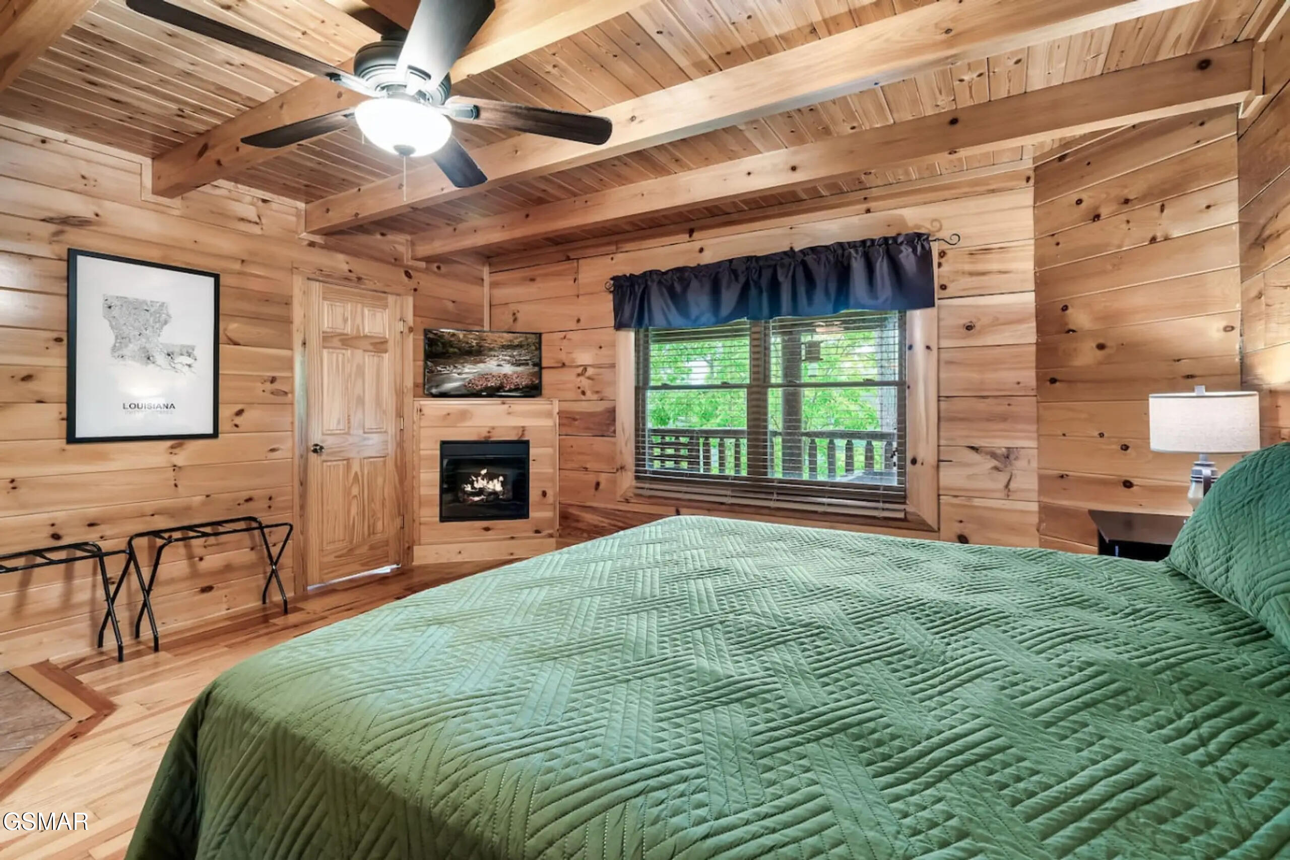 1932 Cougar Crossing Way Sevierville TN 37862