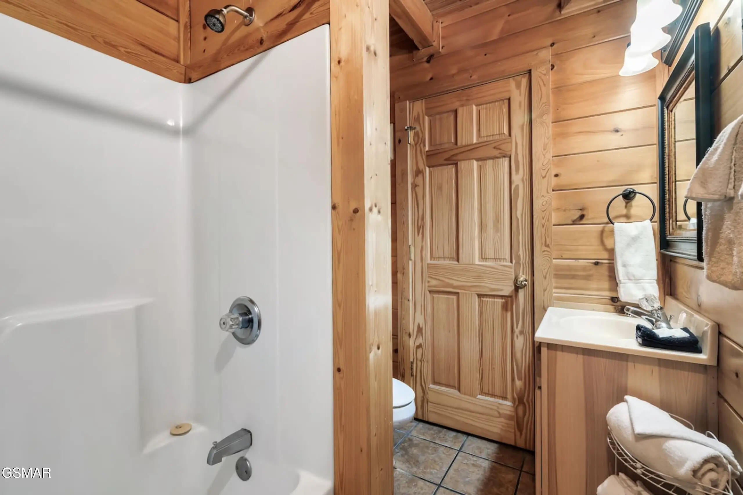1932 Cougar Crossing Way Sevierville TN 37862