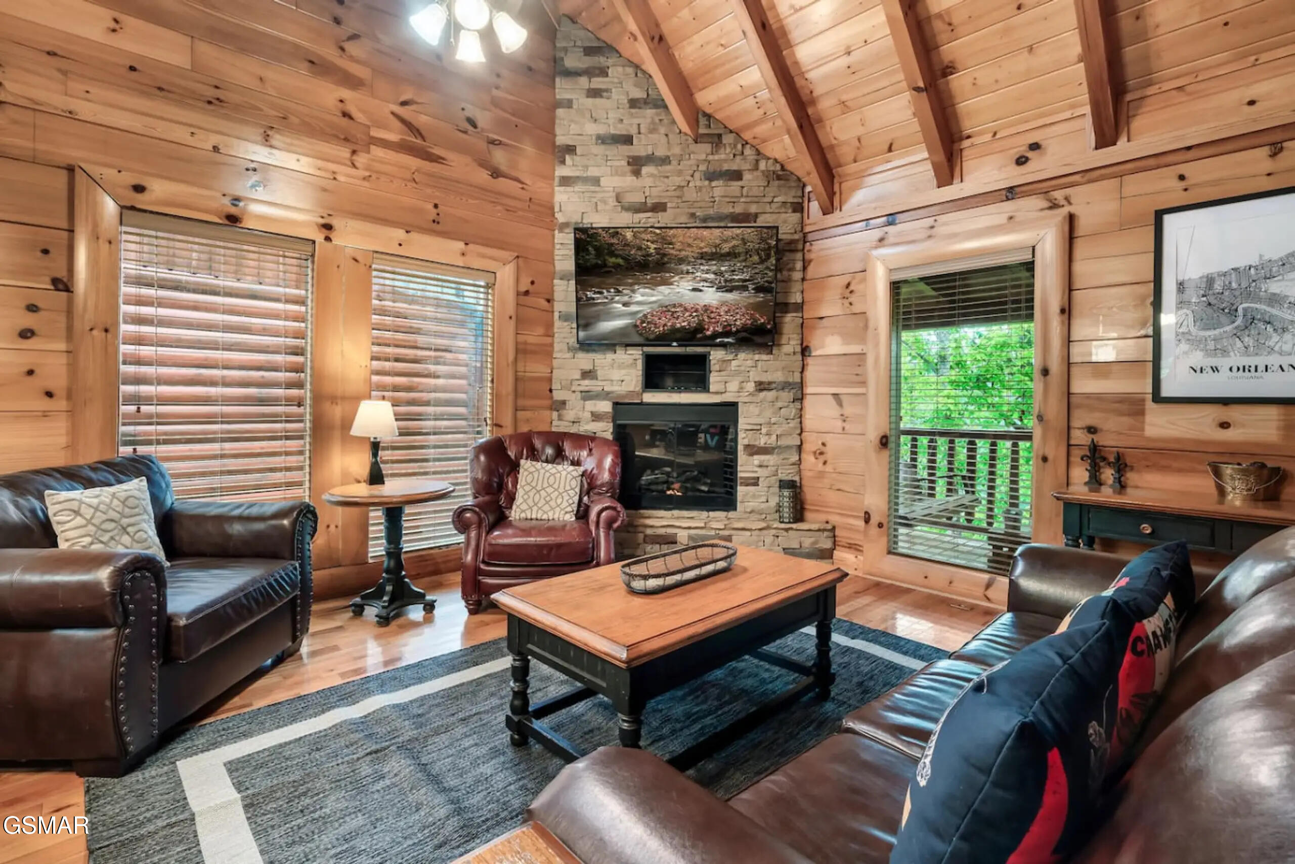 1932 Cougar Crossing Way Sevierville TN 37862