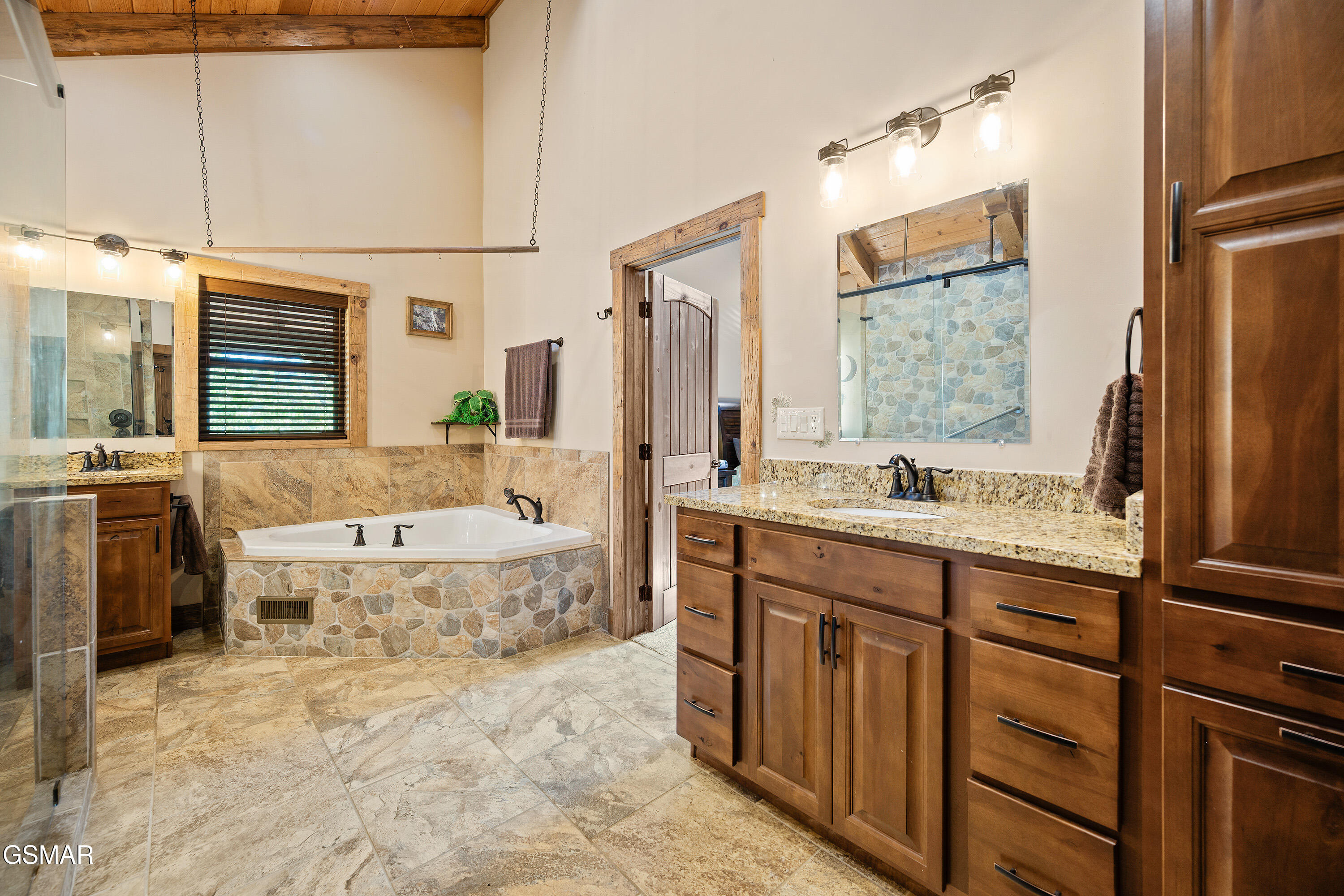 971 Critter Mountain Way Newport TN 37821