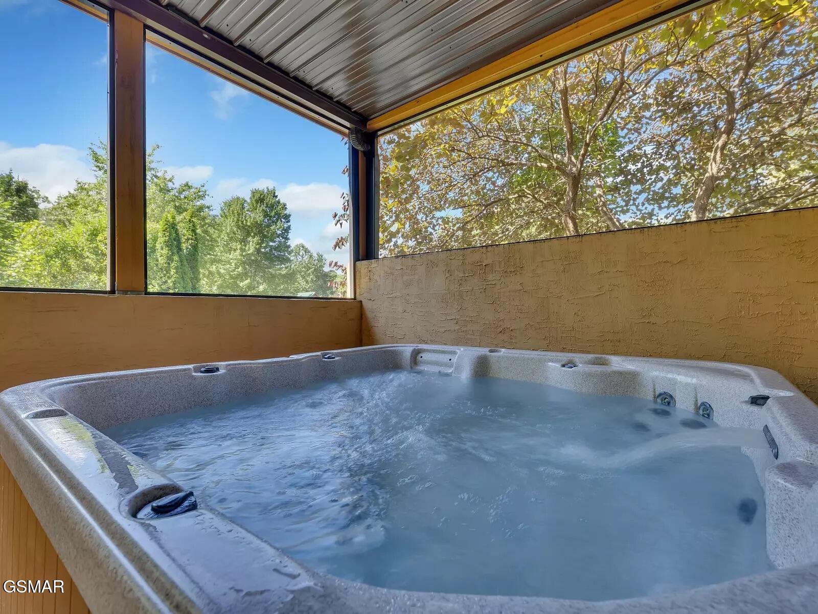 1715 Smoky Hills Drive Gatlinburg TN 37738