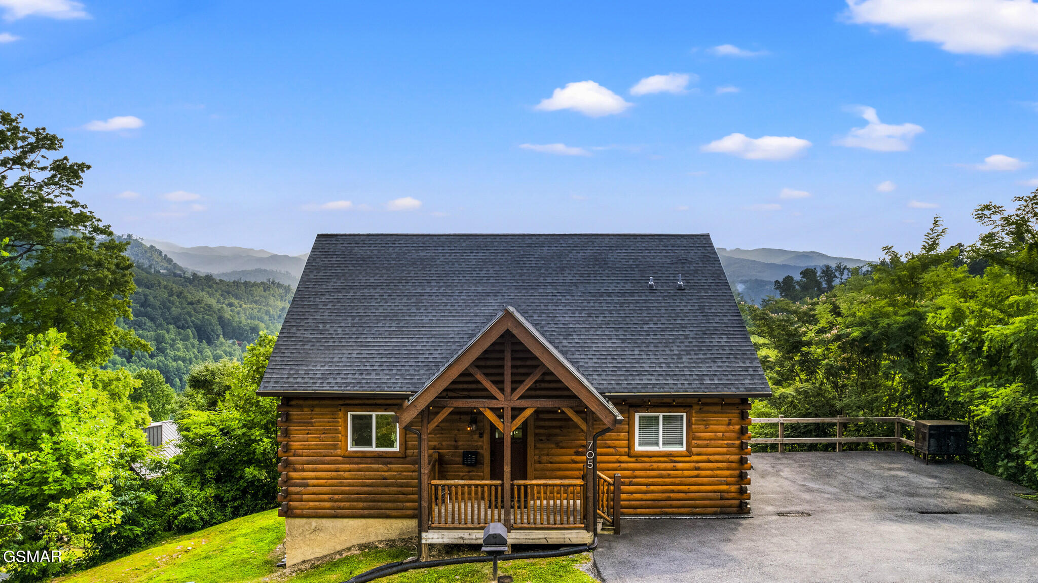 705 Ellis Ogle Road Gatlinburg TN 37738