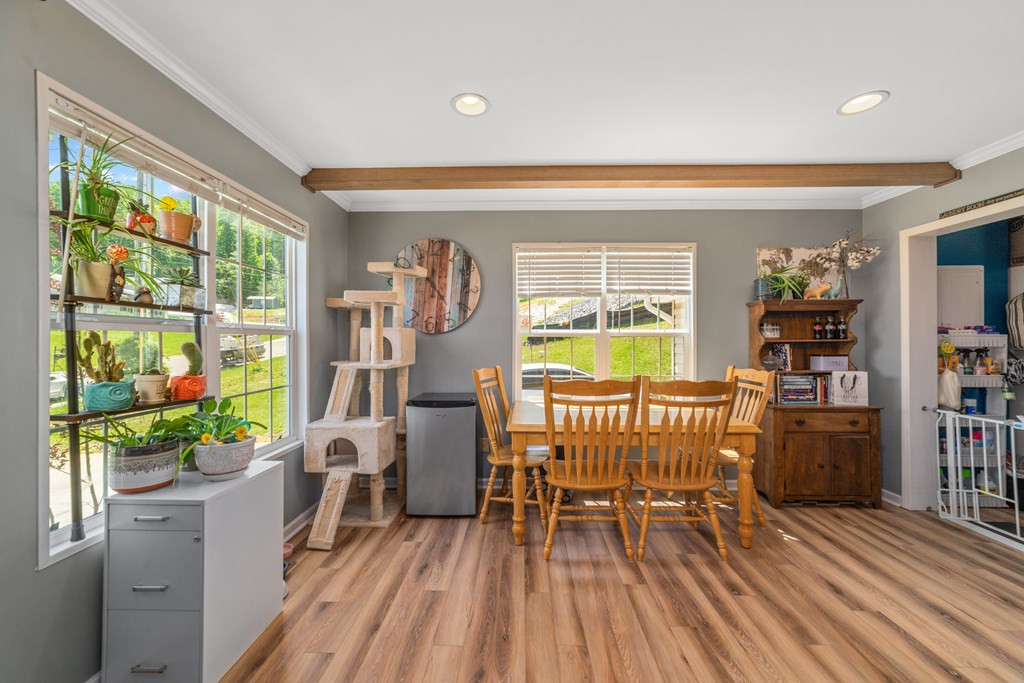 1186 Case View Road Dandridge TN 37725