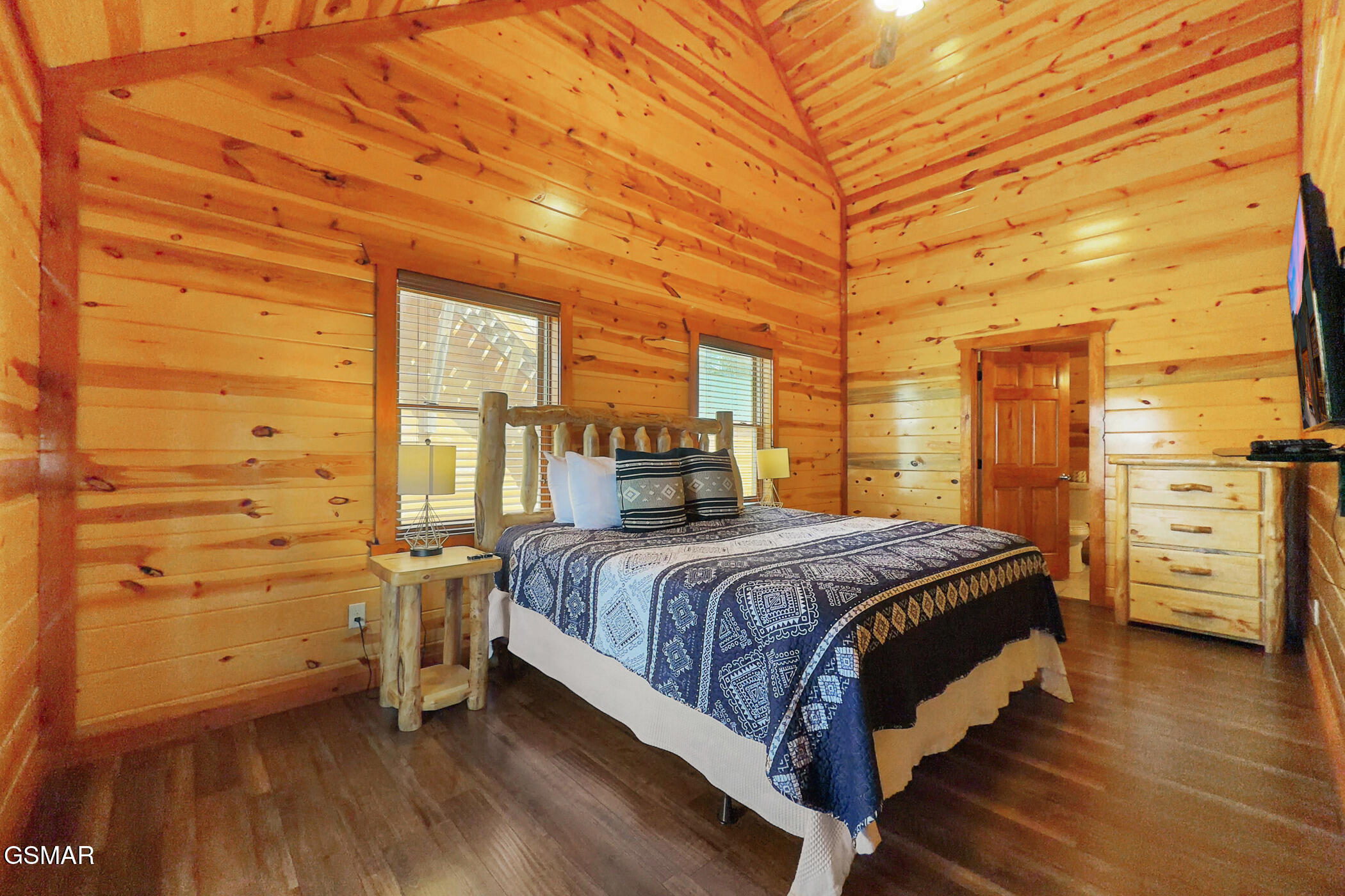 1244 Bird Nest Way Sevierville TN 37862