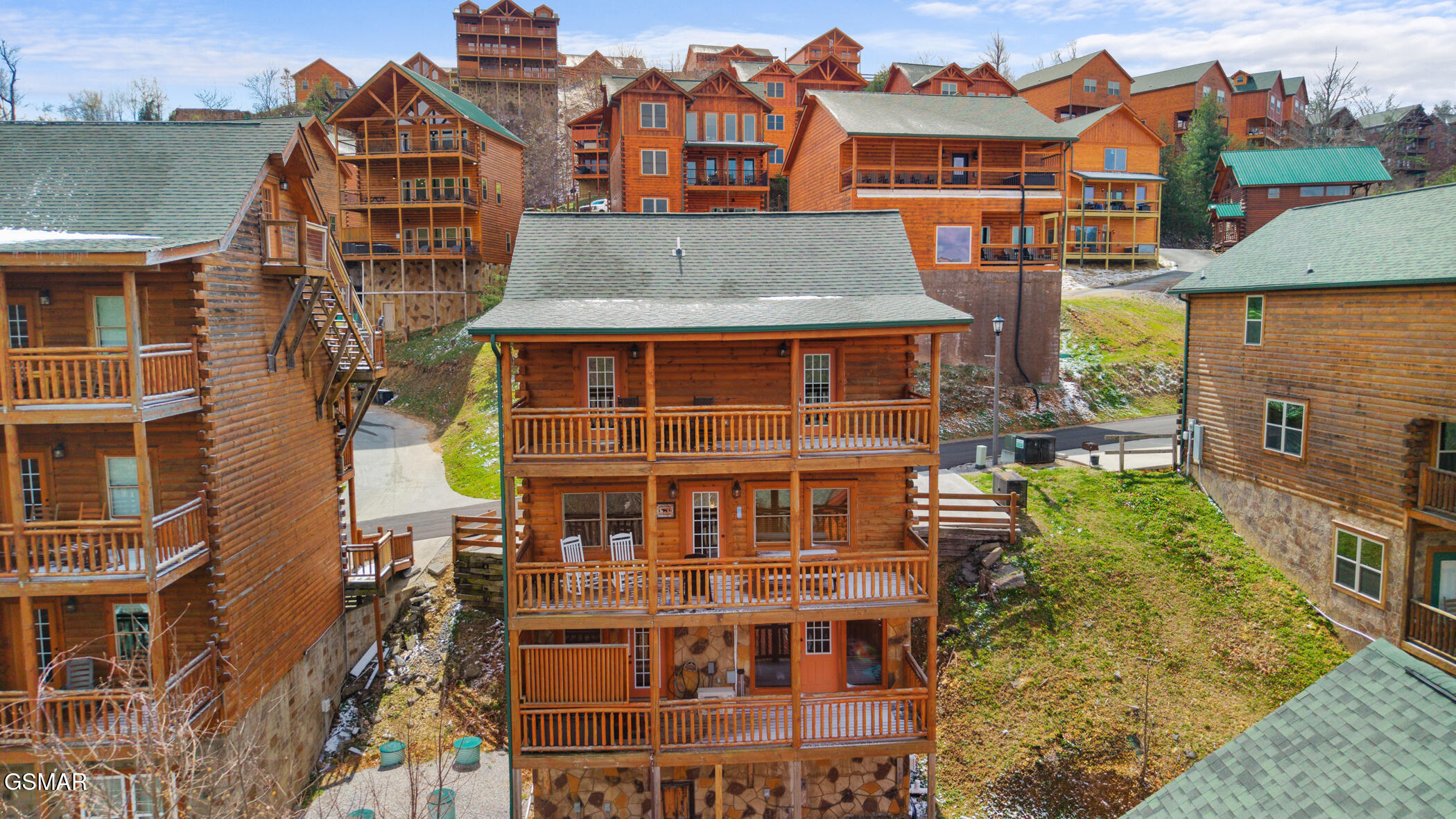 1244 Bird Nest Way Sevierville TN 37862