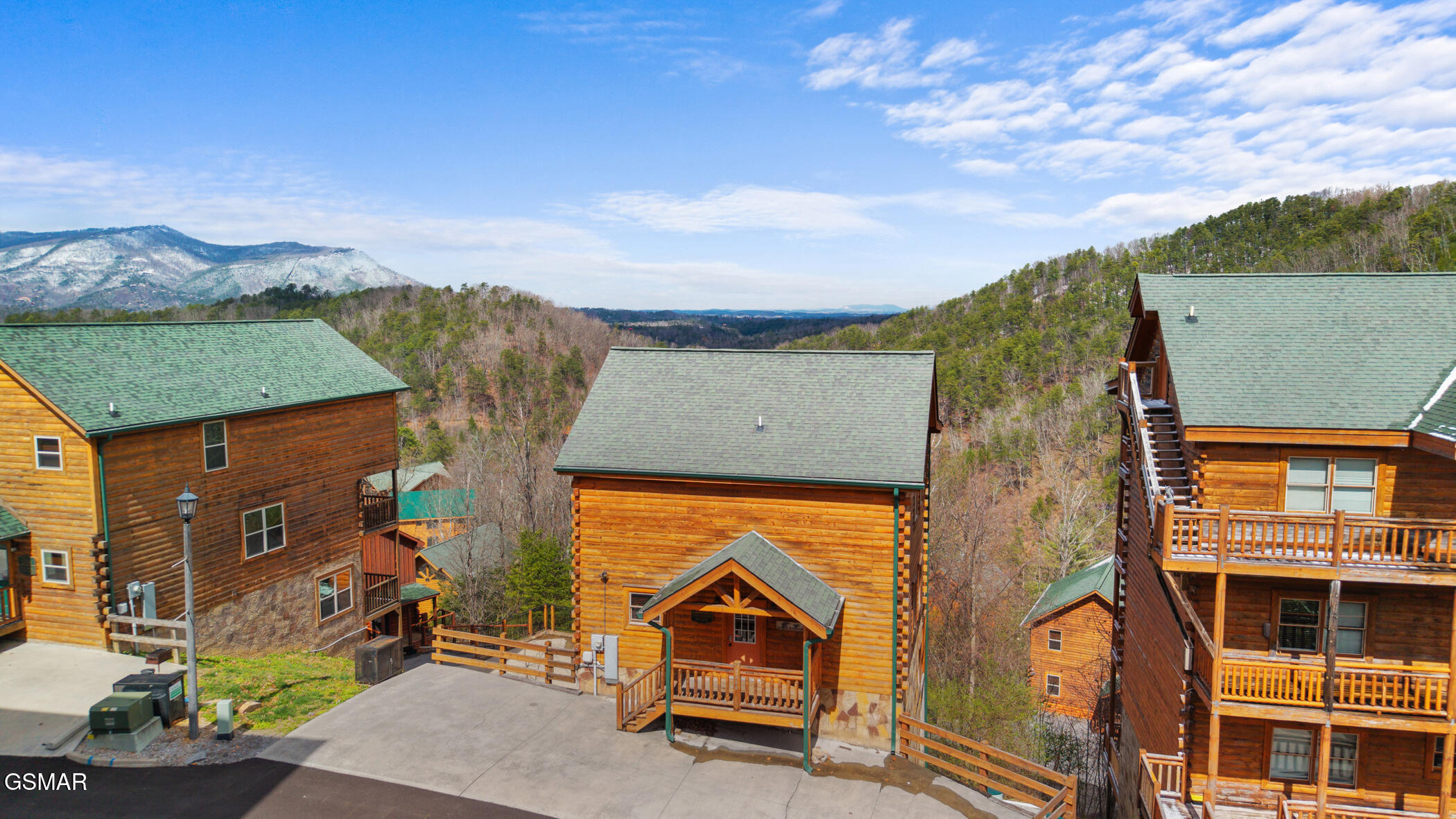 1244 Bird Nest Way Sevierville TN 37862