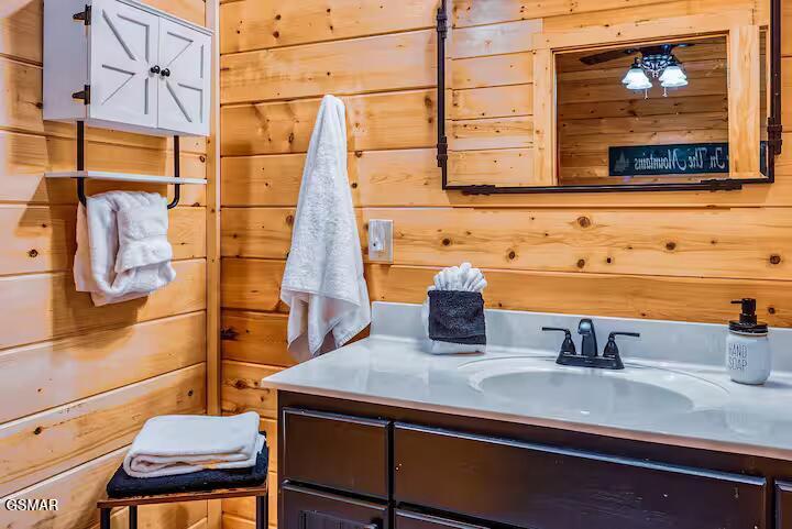2924 Pine Haven Drive Sevierville TN 37862