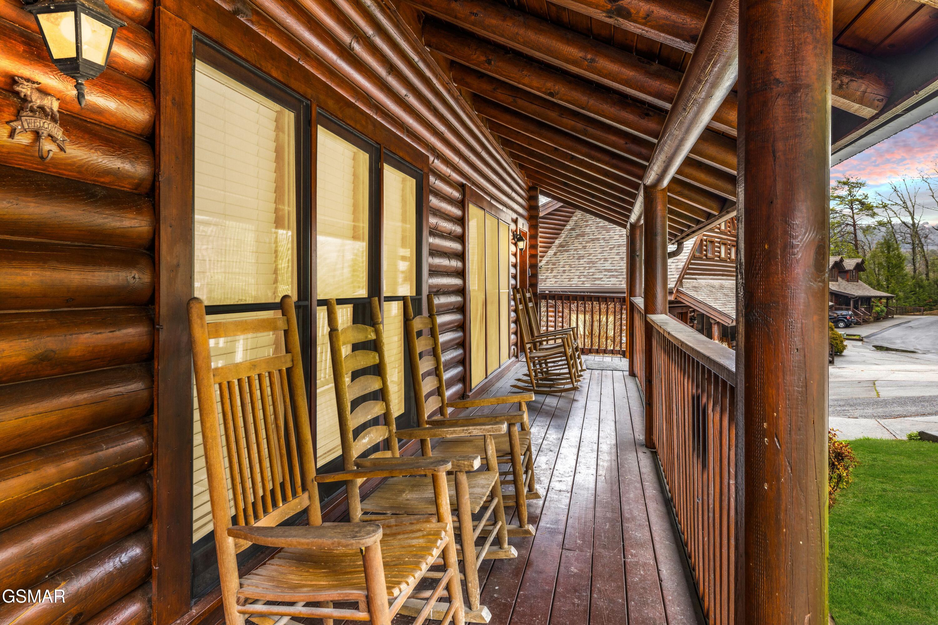 739 Golf View Boulevard Pigeon Forge TN 37863