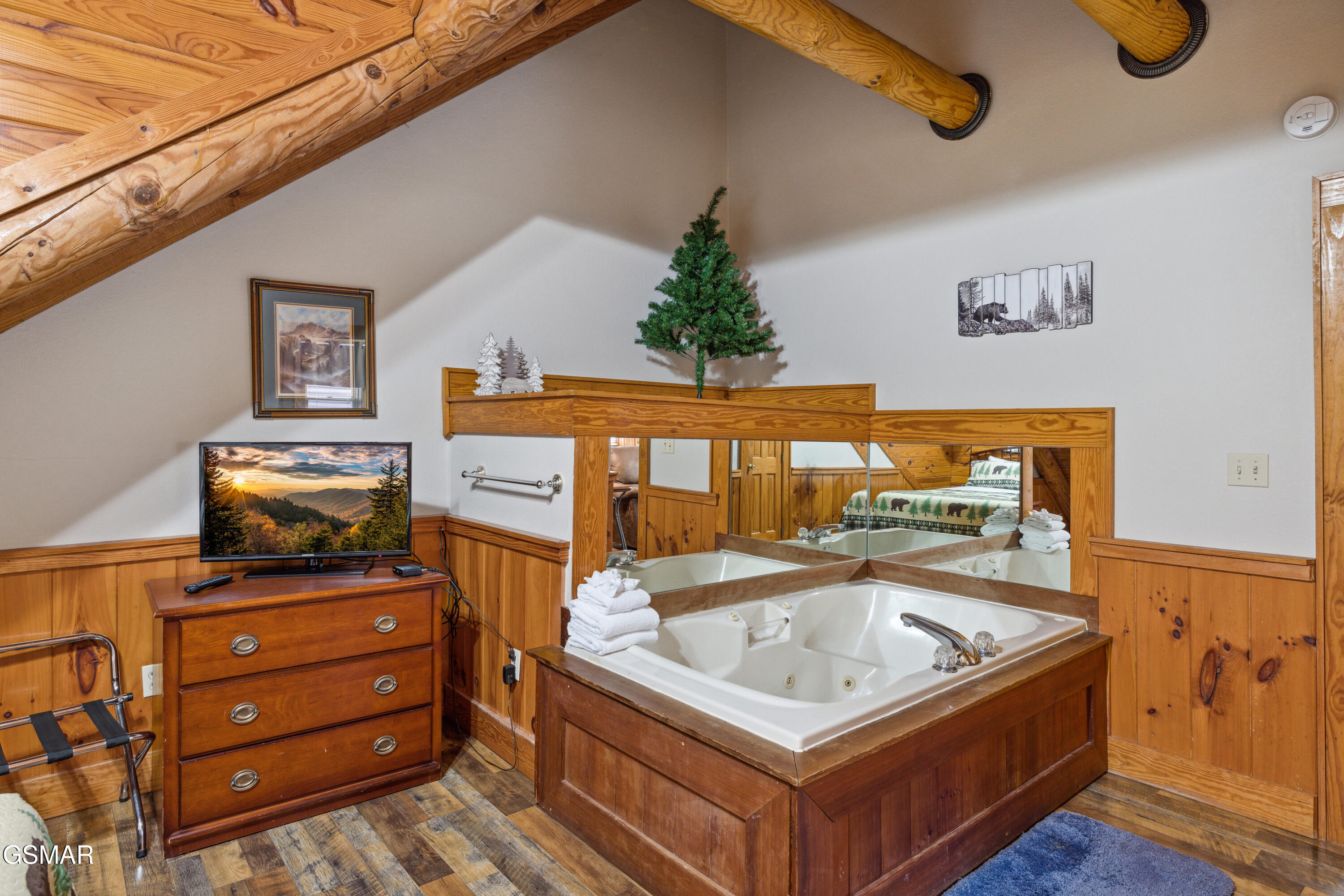 739 Golf View Boulevard Pigeon Forge TN 37863