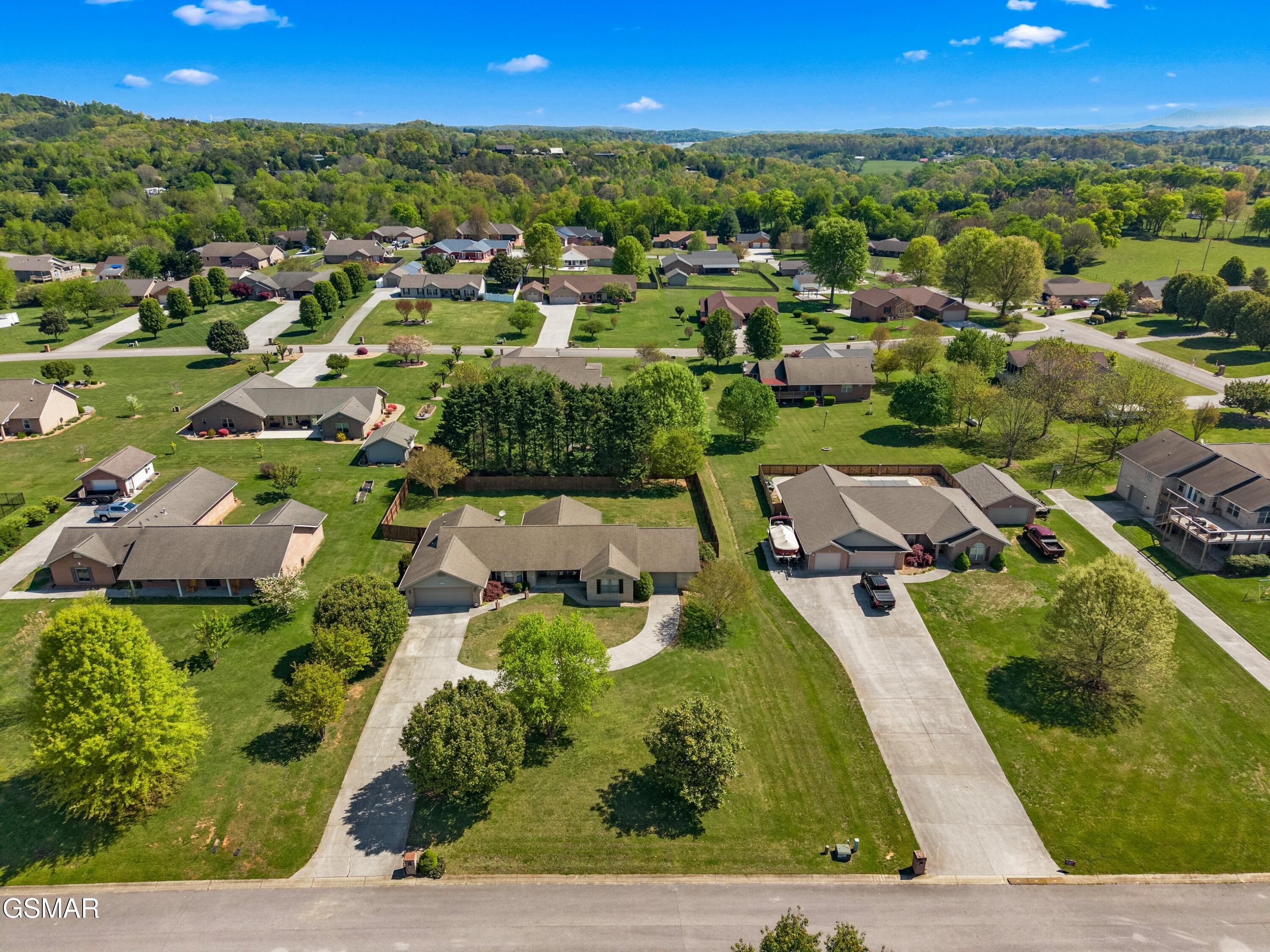 513 John Ellis Drive Kodak TN 37764
