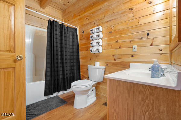 940 Buck Way Sevierville TN 37876