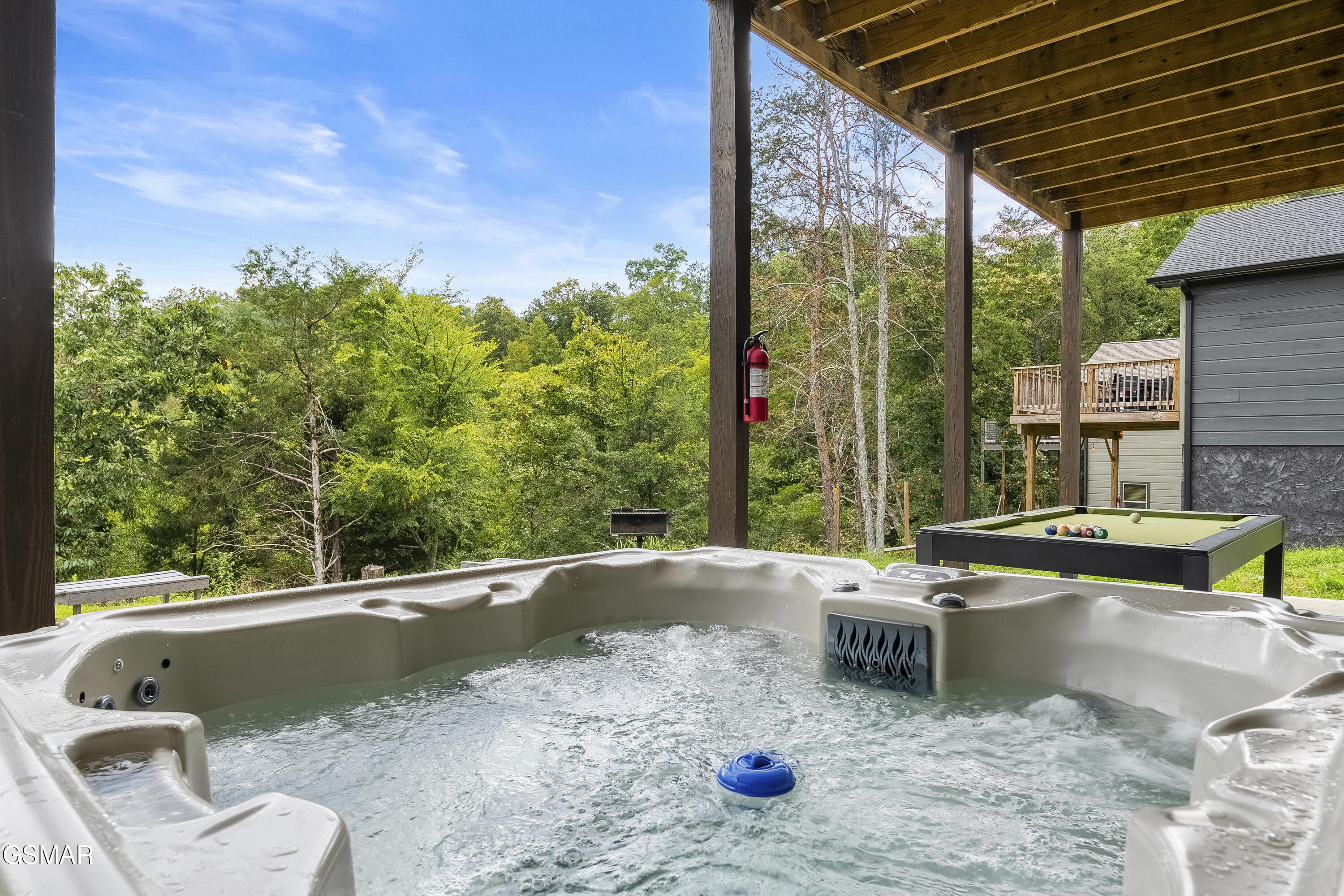 2111 Eagle Feather Drive Sevierville TN 37876