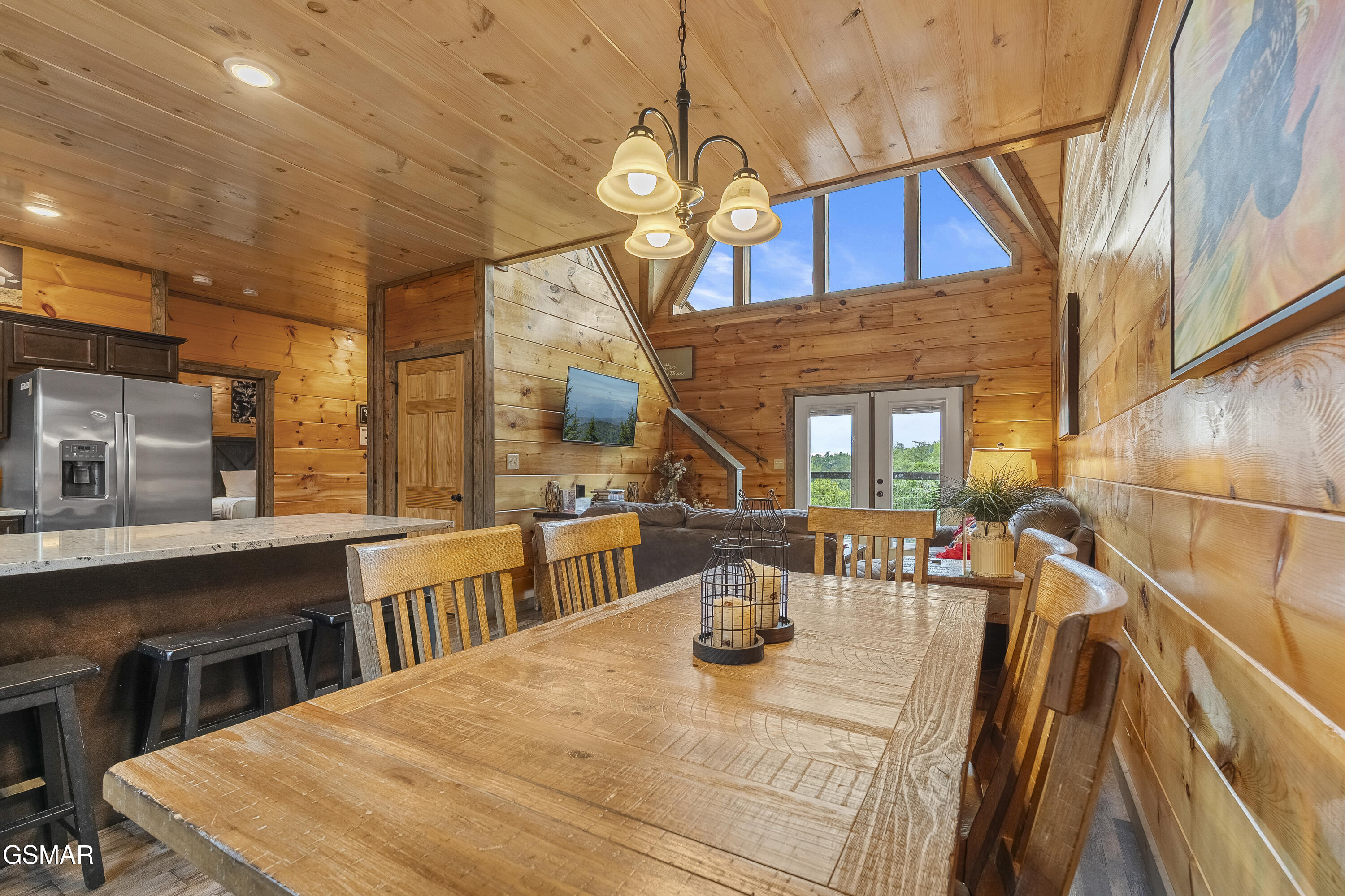 2111 Eagle Feather Drive Sevierville TN 37876