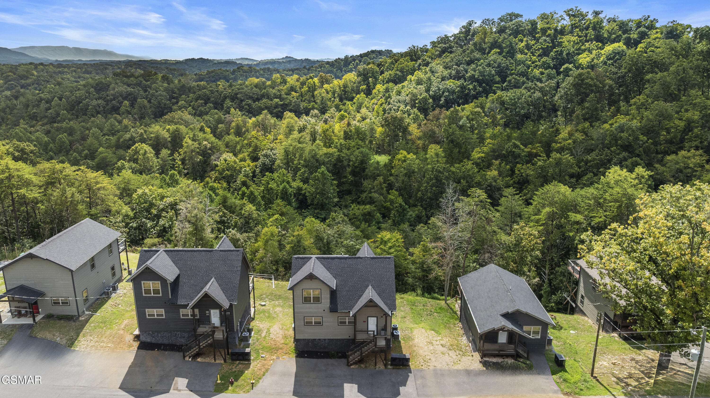 2111 Eagle Feather Drive Sevierville TN 37876