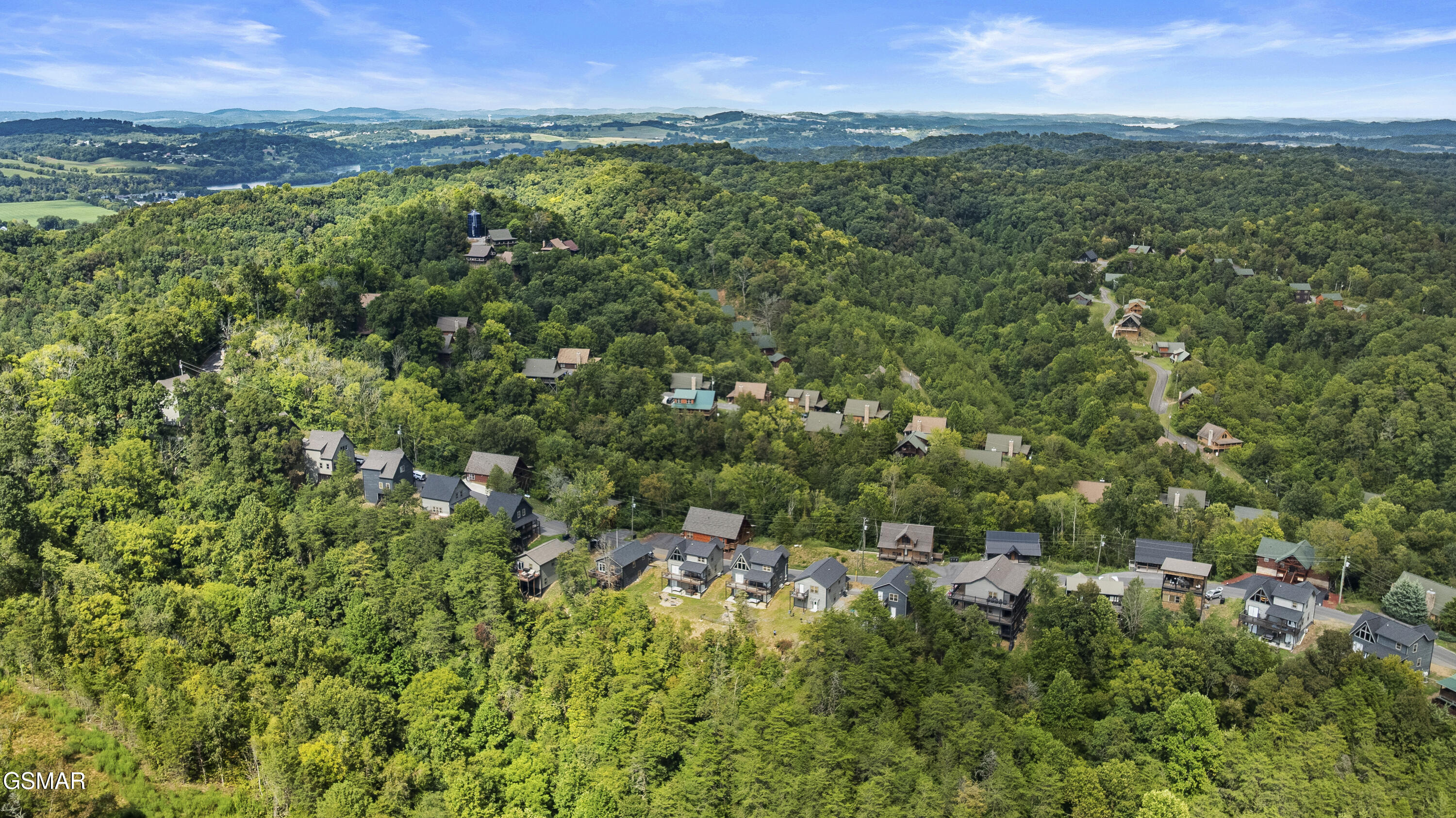 2111 Eagle Feather Drive Sevierville TN 37876