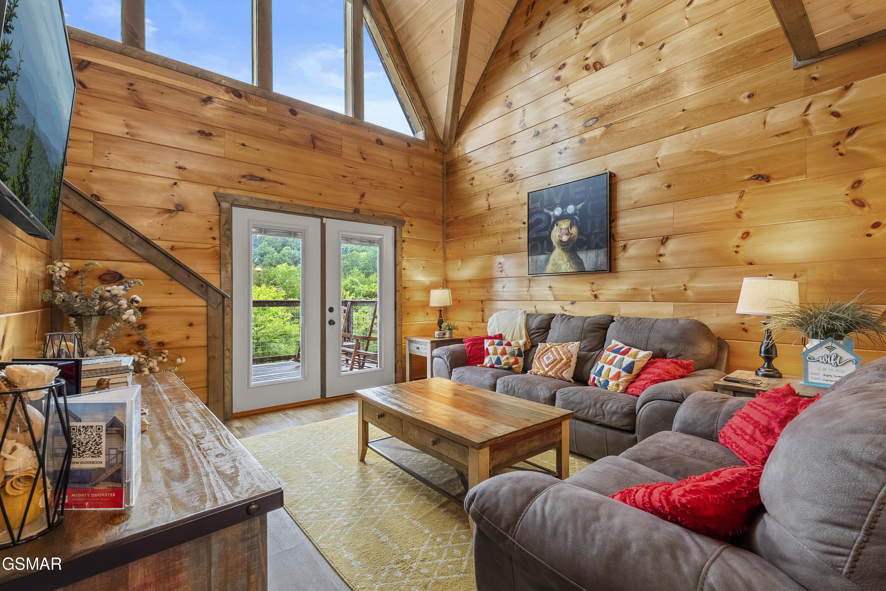 2111 Eagle Feather Drive Sevierville TN 37876