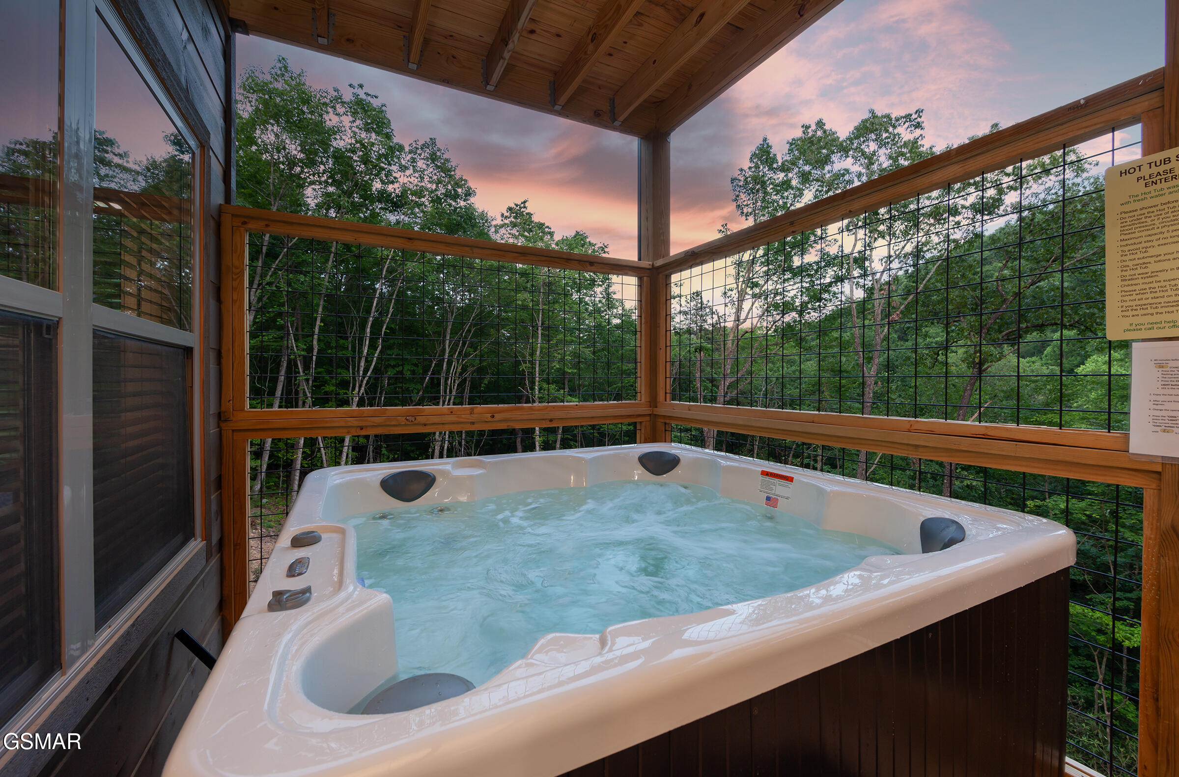 2724 Pine Crest Lane Sevierville TN 37862