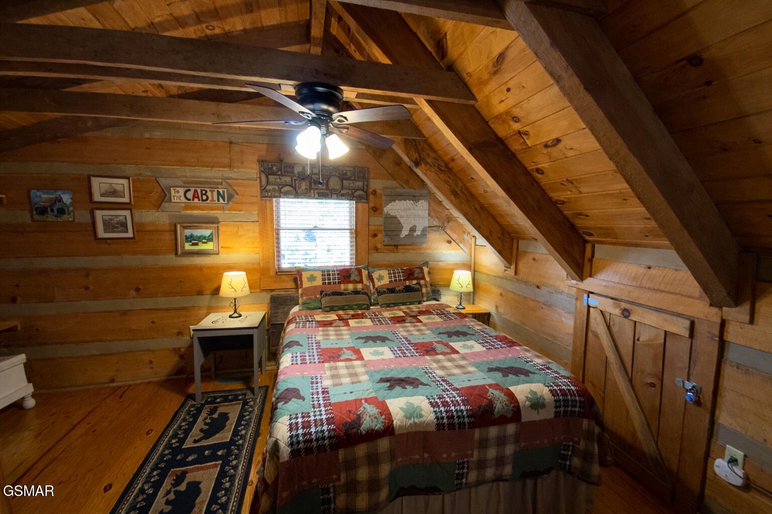 2039 Piney Overlook Lane Sevierville TN 37862