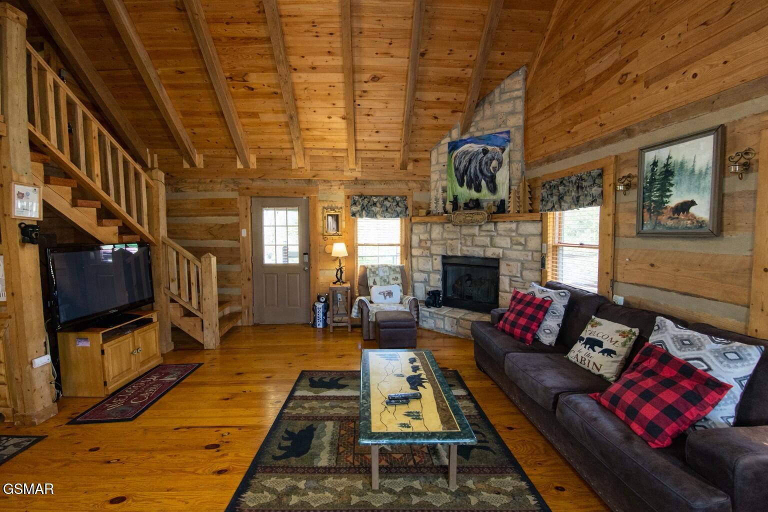 2039 Piney Overlook Lane Sevierville TN 37862