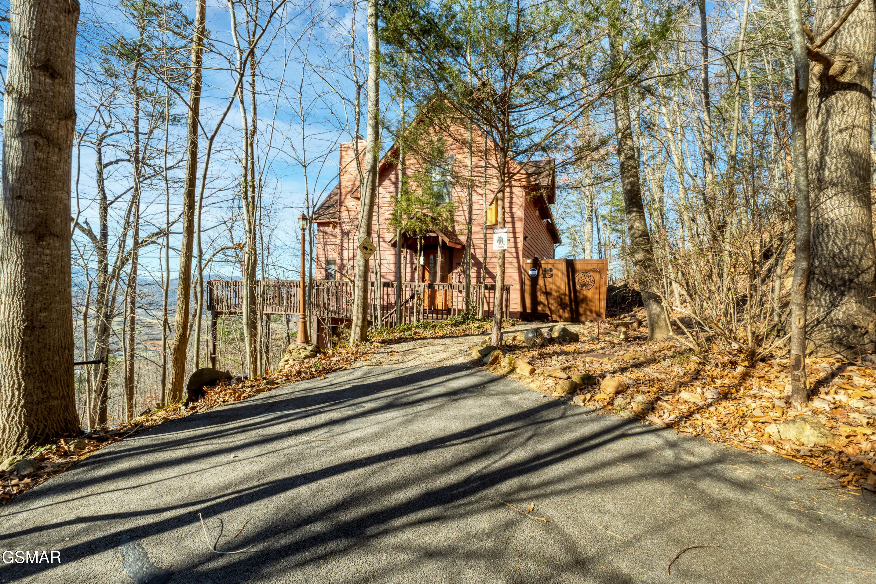 1919 Mountain Way Sevierville TN 37862