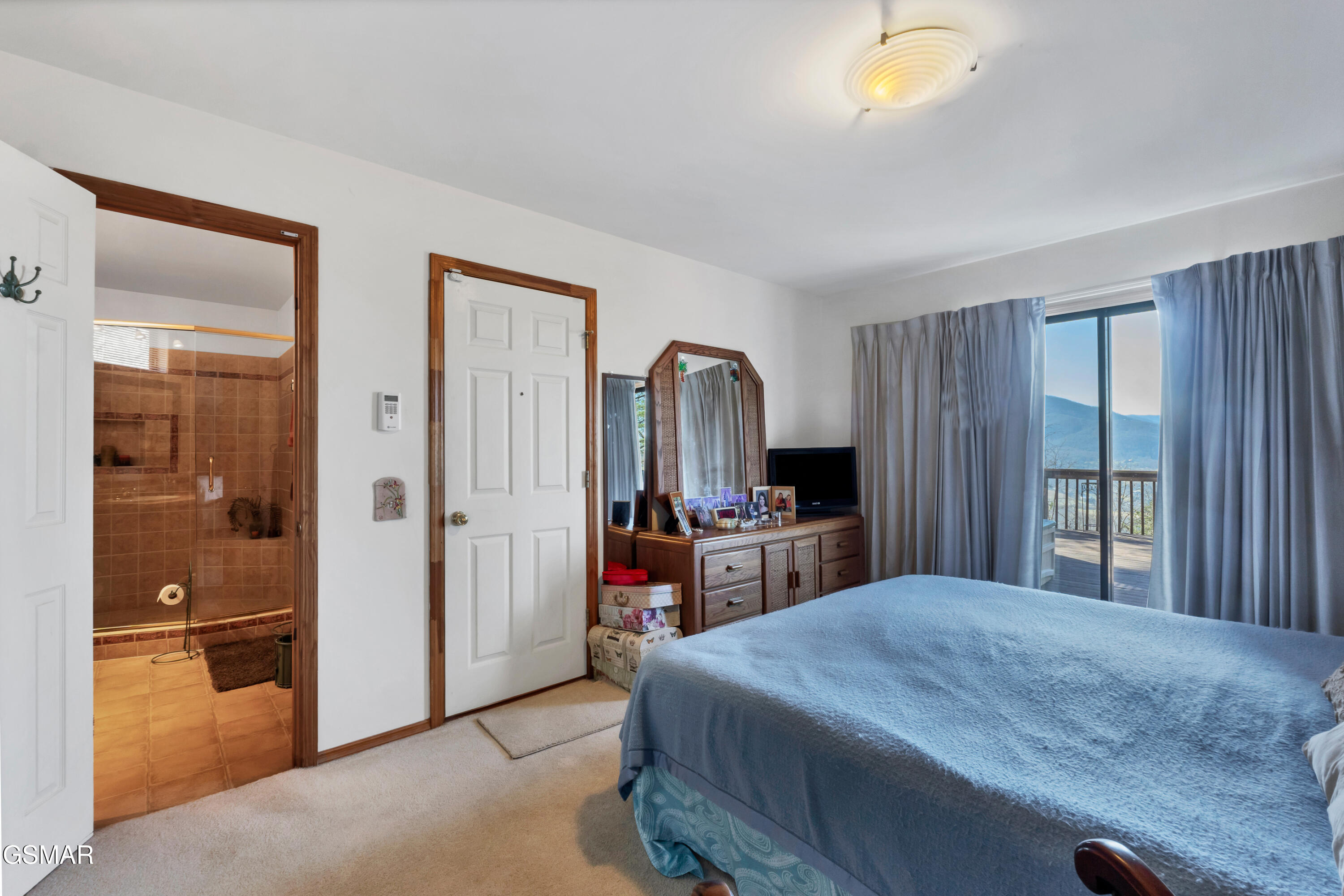 1919 Mountain Way Sevierville TN 37862