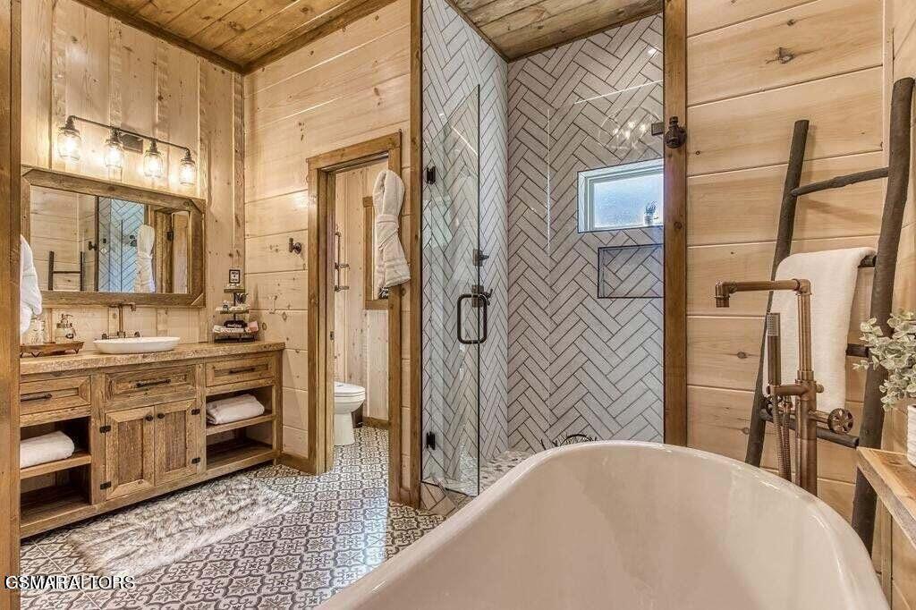 658 Wiley Oakley Drive Gatlinburg TN 37738