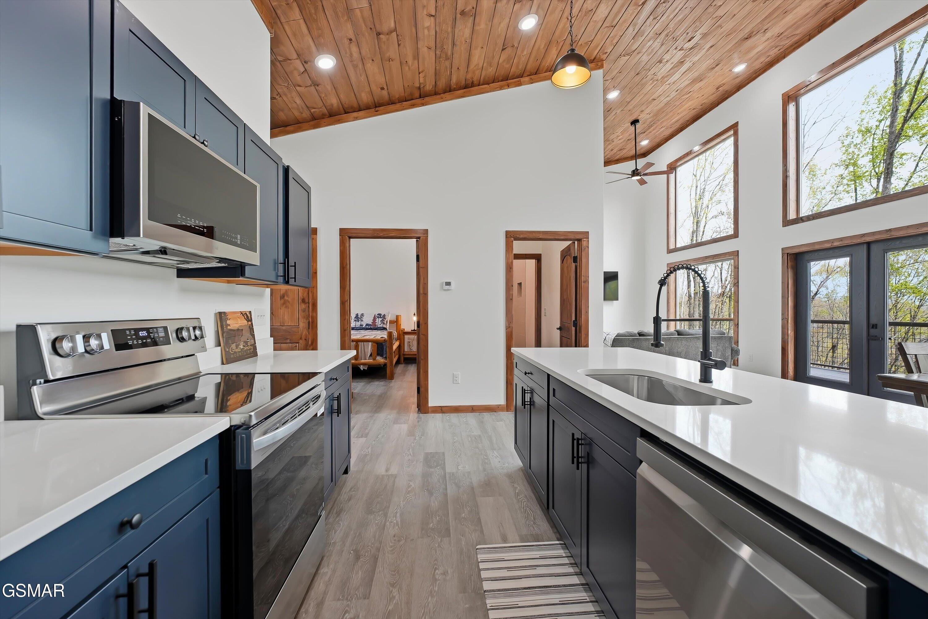 640 Carter Plaza Gatlinburg TN 37738