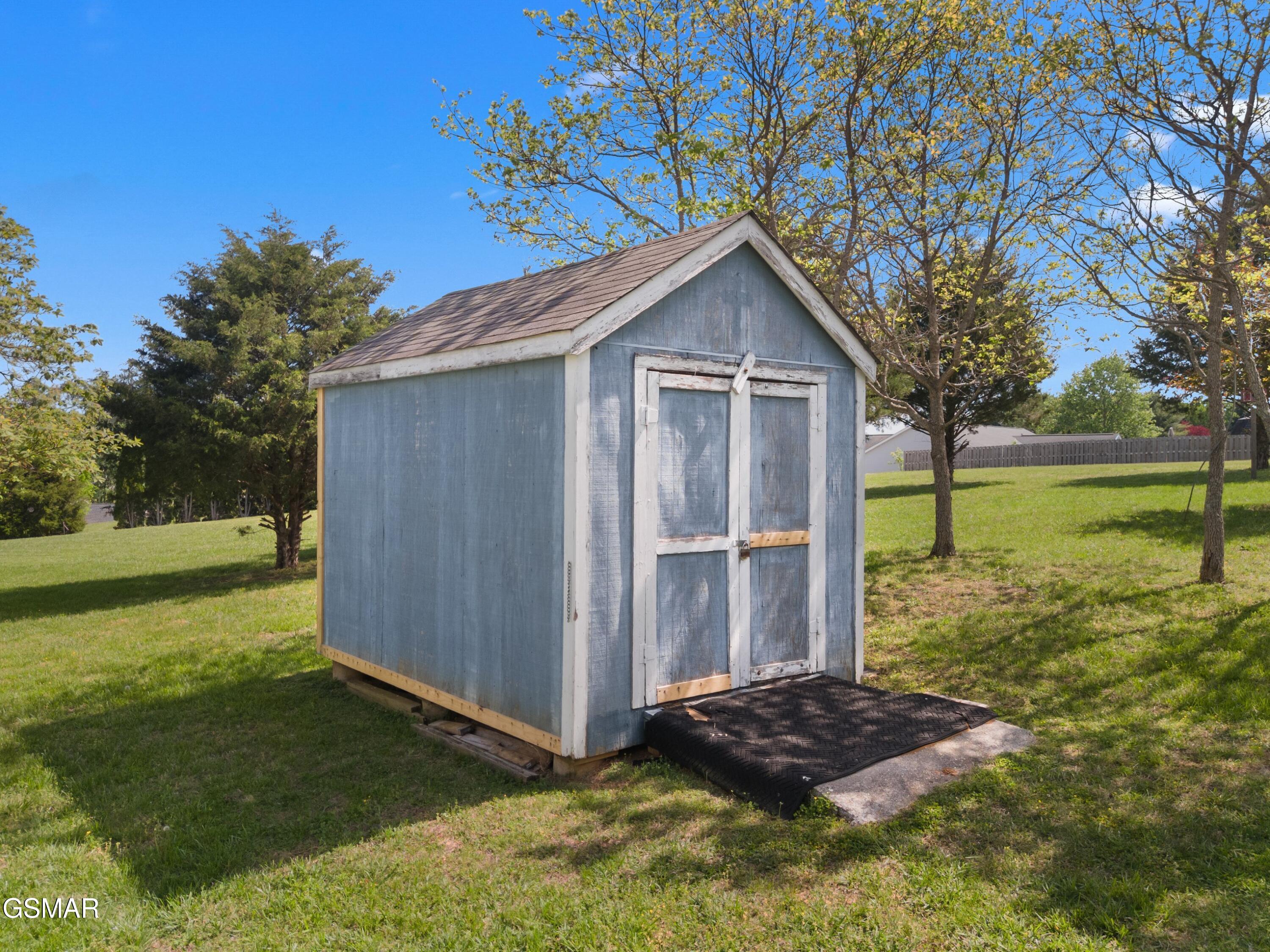 2150 Katie Lane Dandridge TN 37725