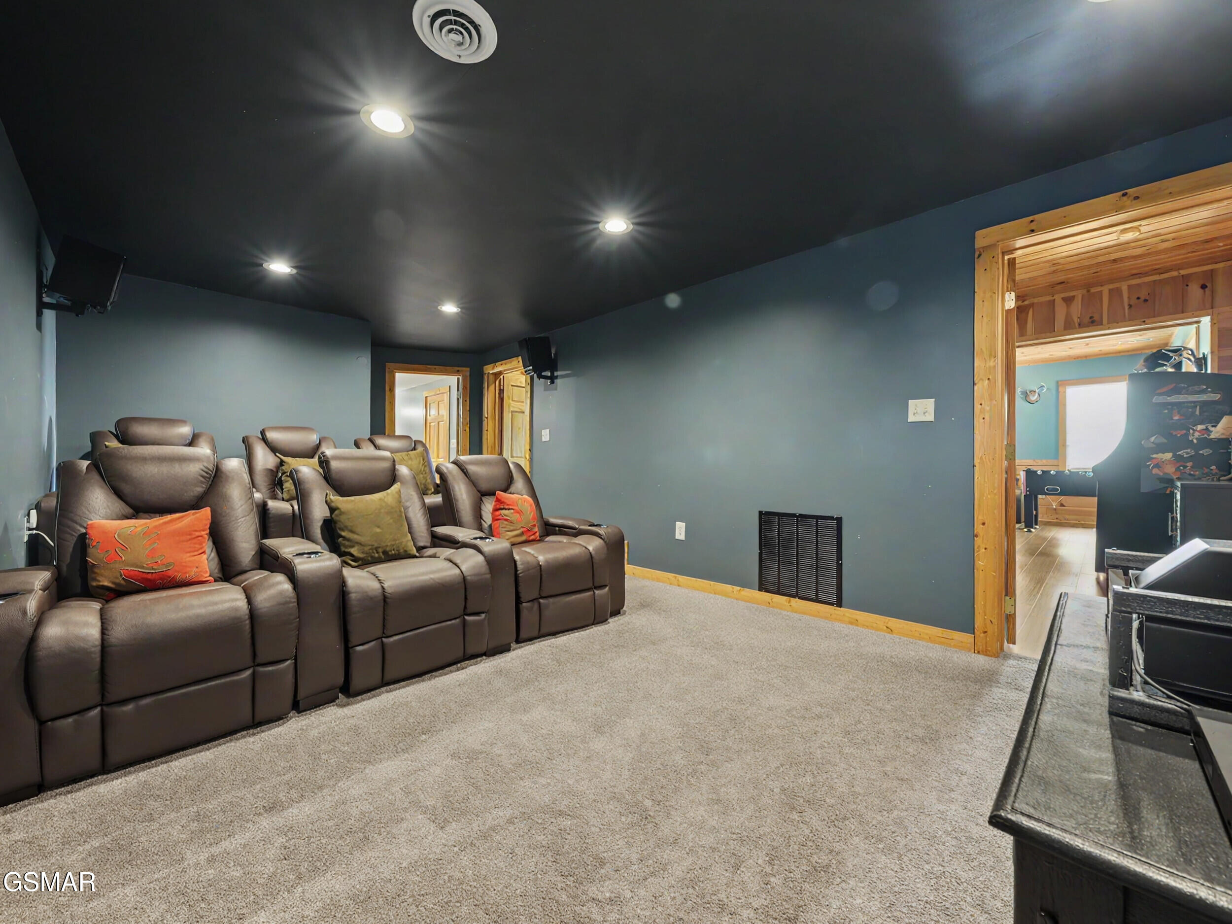 2414 Walnut Cove Way Sevierville TN 37862