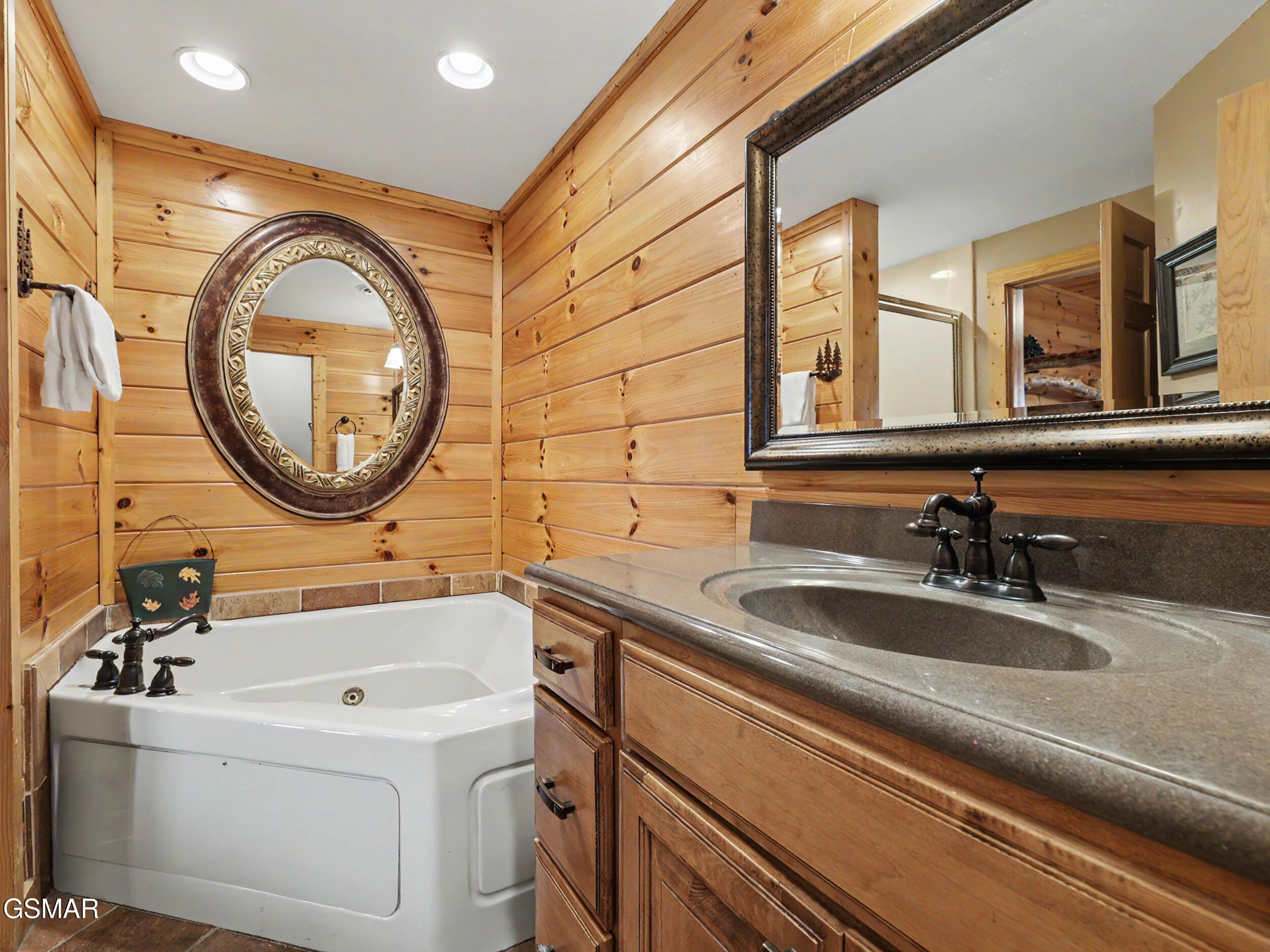 2414 Walnut Cove Way Sevierville TN 37862