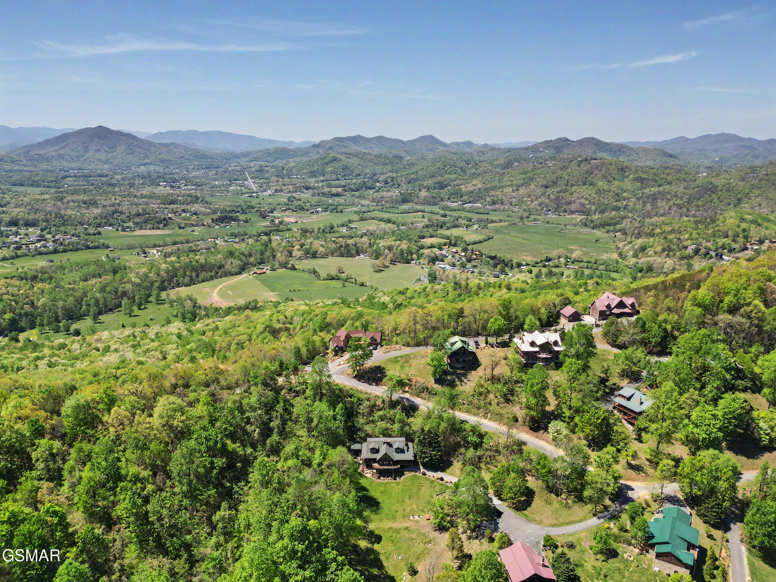 2414 Walnut Cove Way Sevierville TN 37862