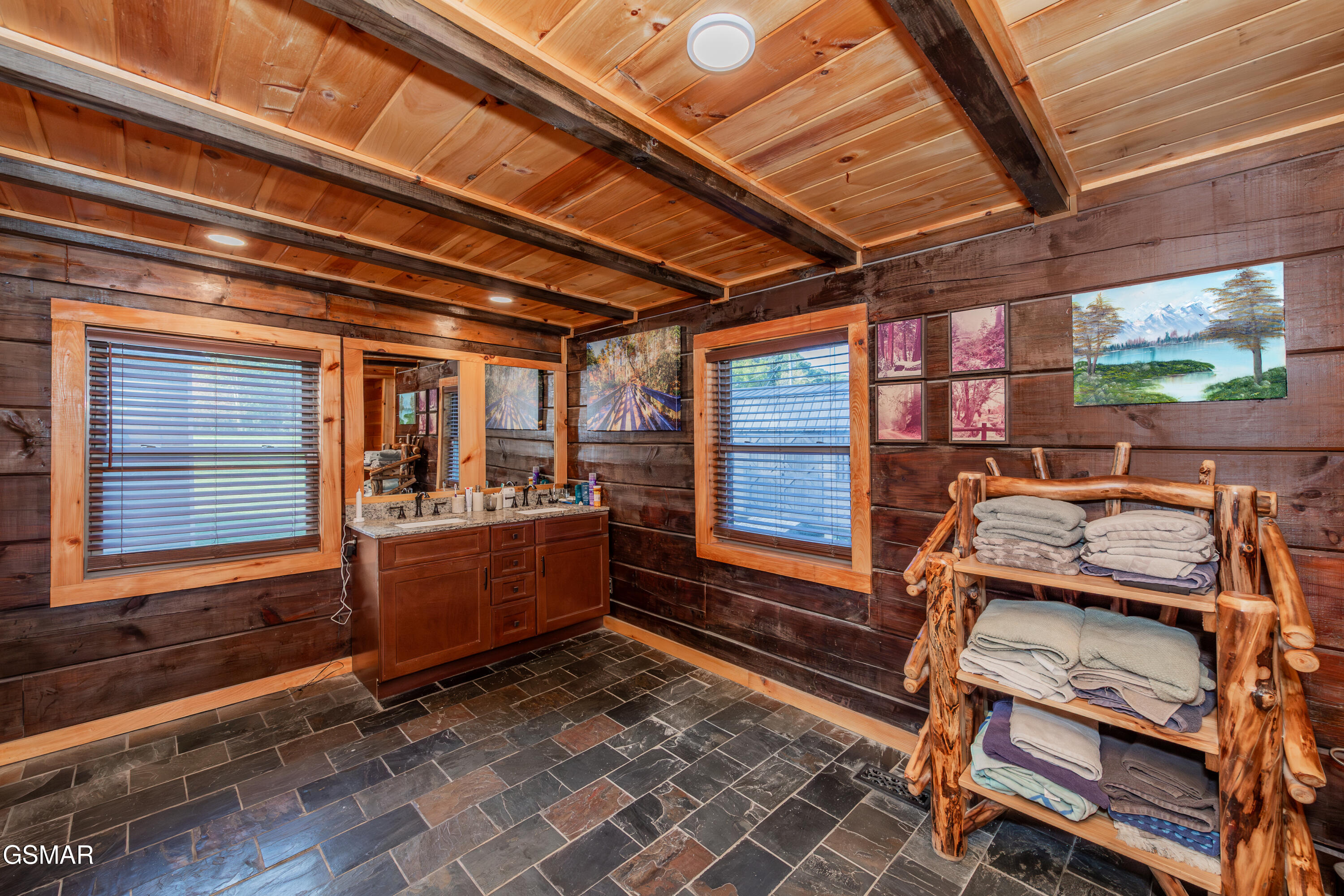 3155 Bryan Road Kodak TN 37764