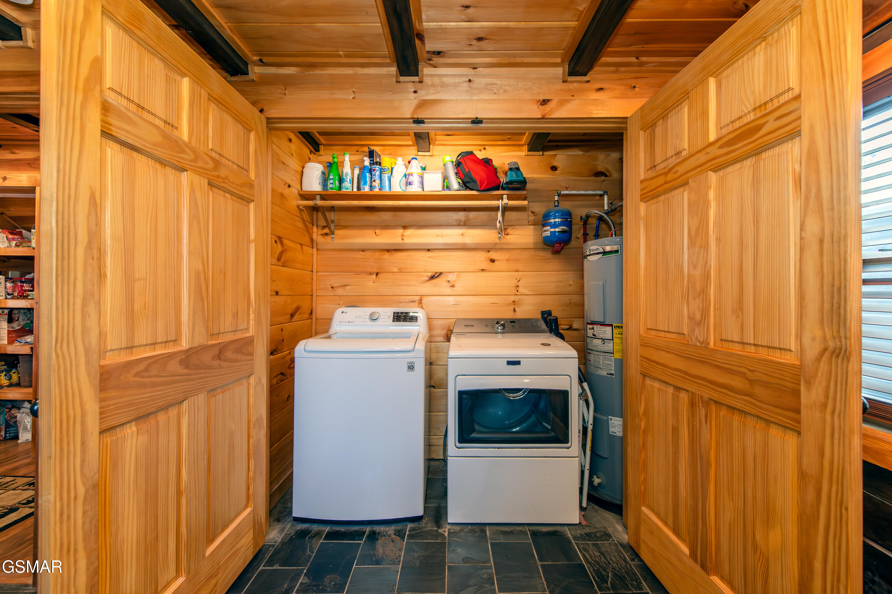 3155 Bryan Road Kodak TN 37764