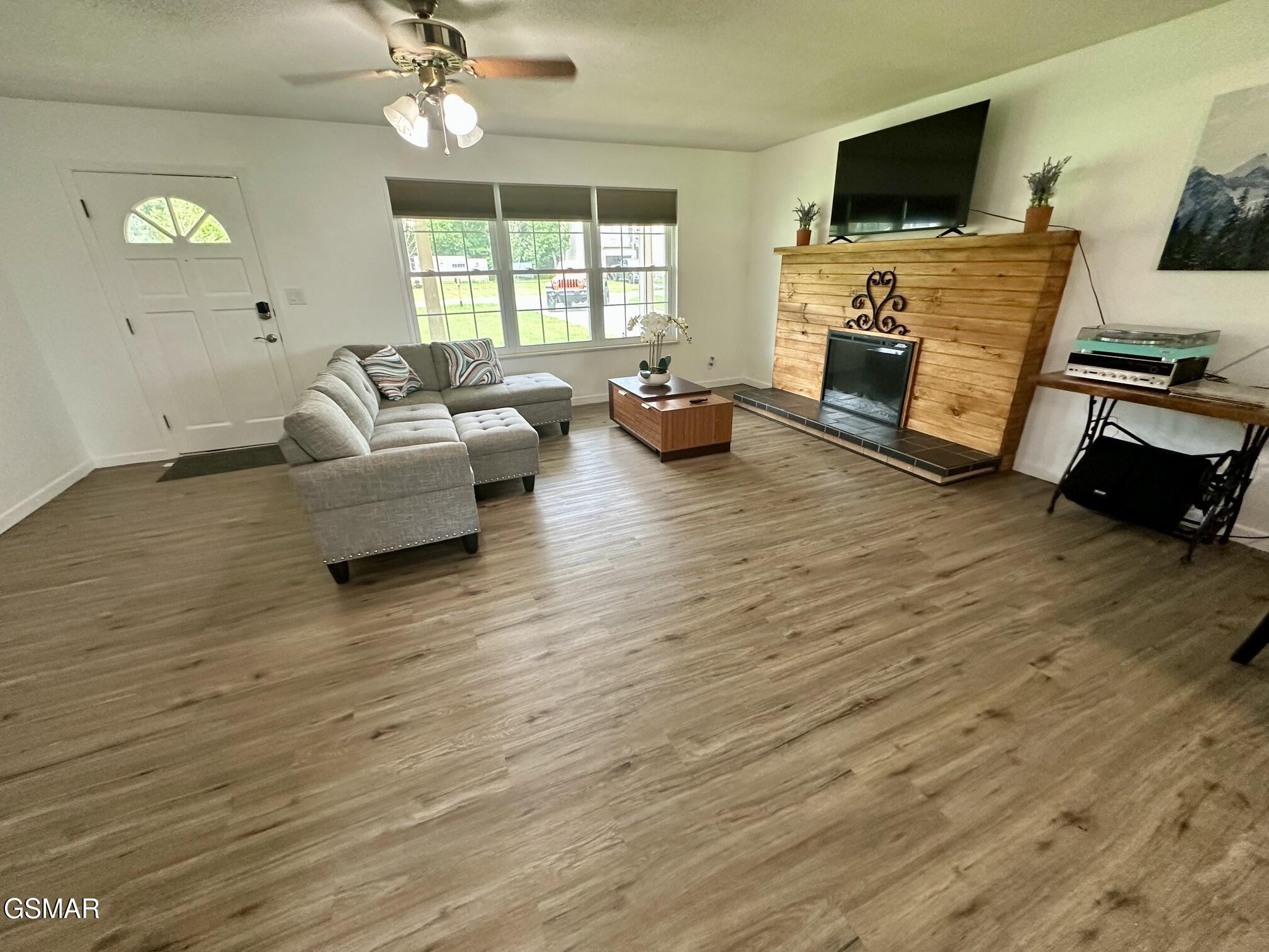 2669 High Valley Drive Pigeon Forge TN 37863