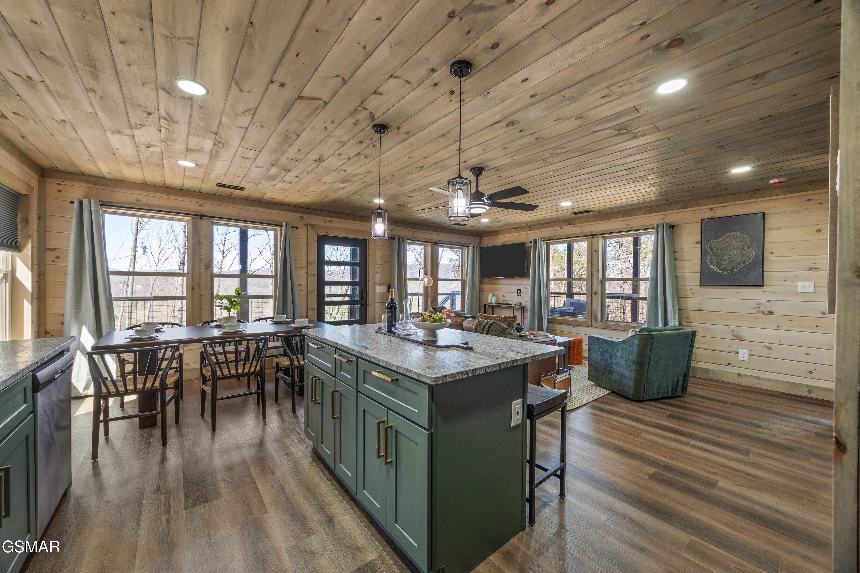3244 Emerald Springs Loop Sevierville TN 37862
