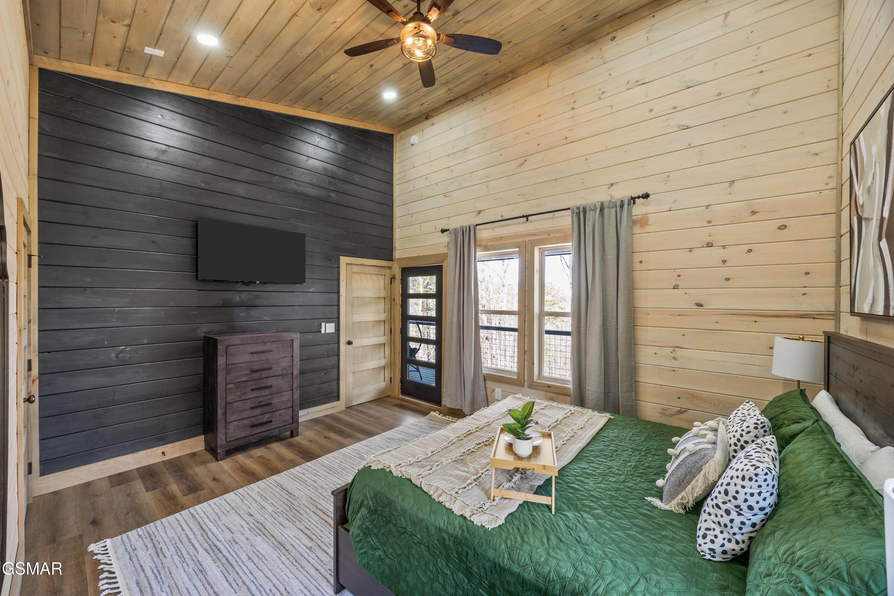 3244 Emerald Springs Loop Sevierville TN 37862