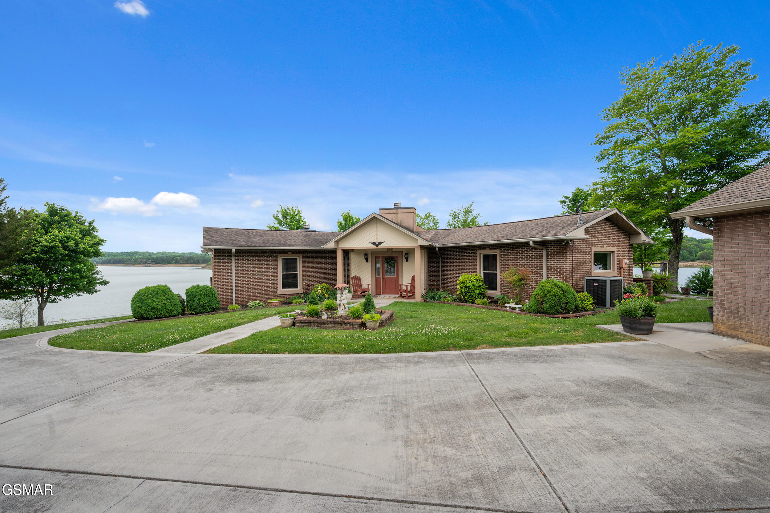 901 Lake Smoky Road Sevierville TN 37876