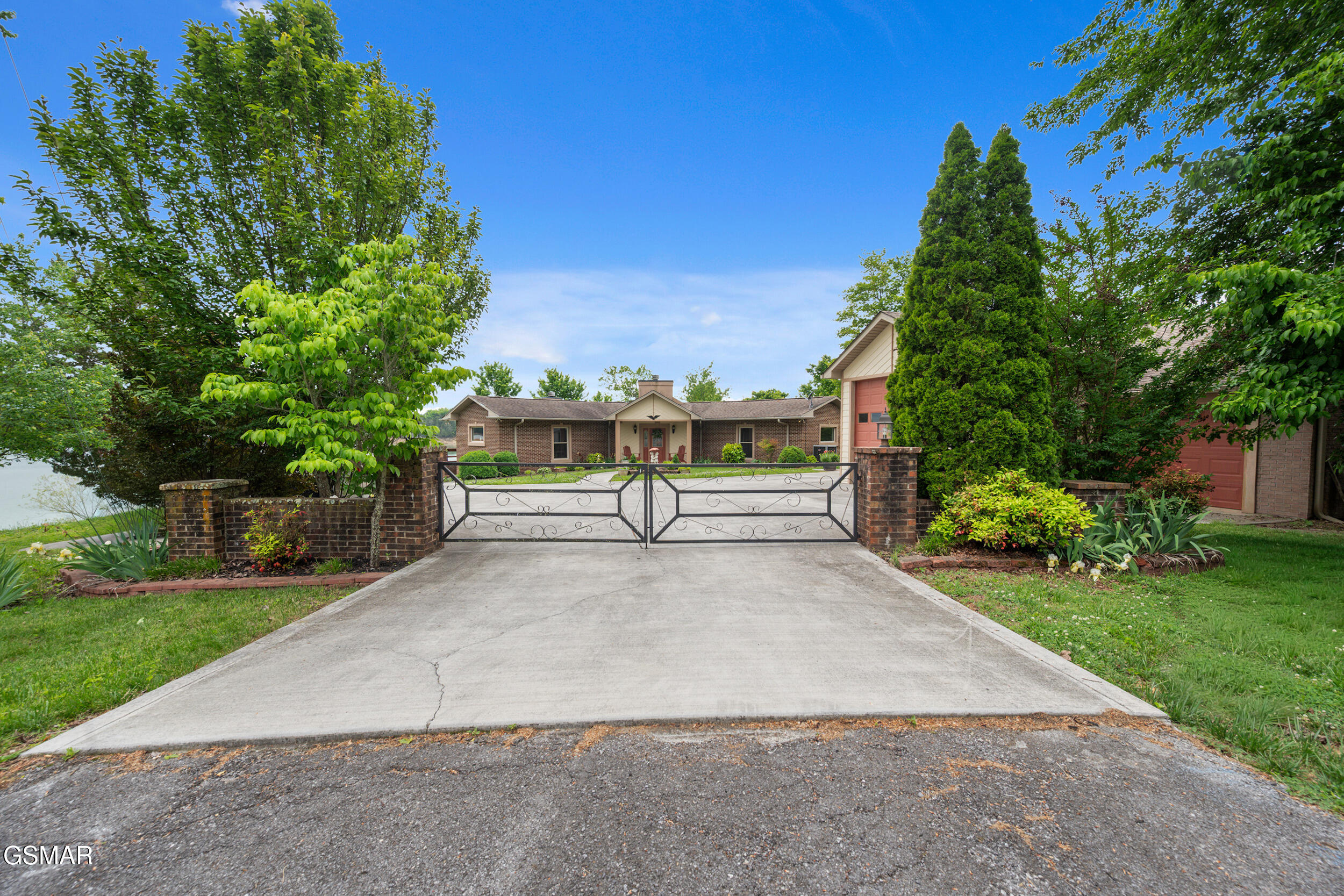 901 Lake Smoky Road Sevierville TN 37876
