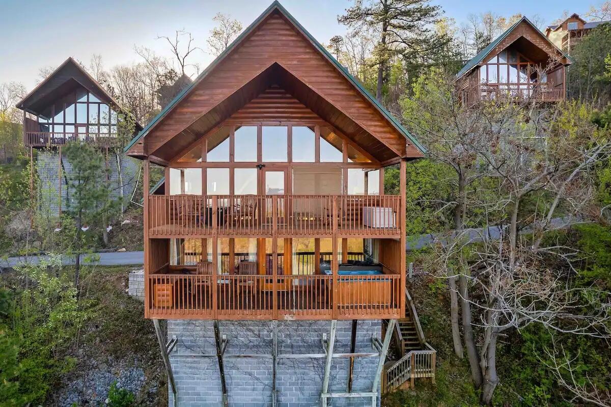 2313 Fox Berry Way Sevierville TN 37876