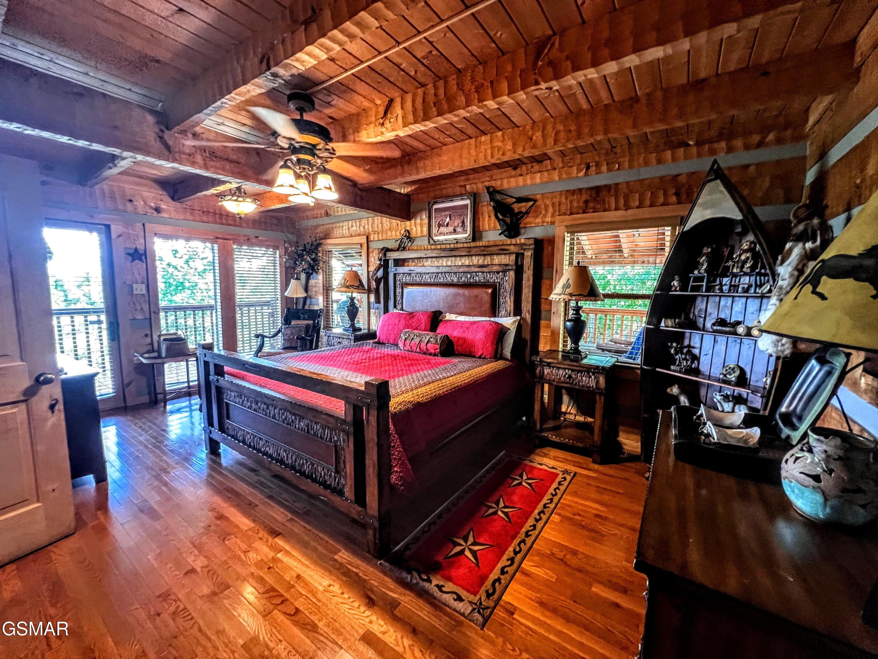 1902 Bluff Ridge Road Sevierville TN 37876