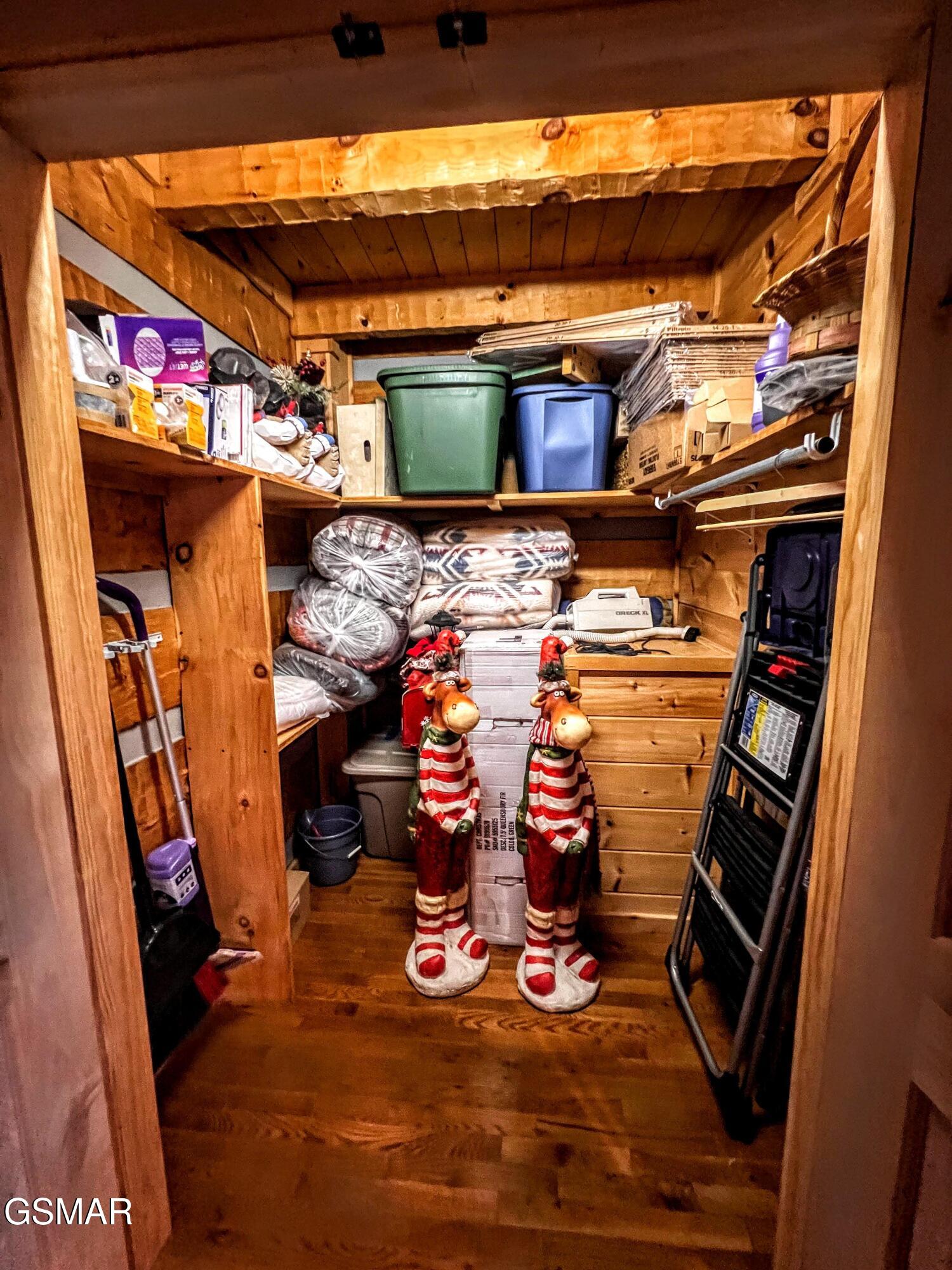 1902 Bluff Ridge Road Sevierville TN 37876