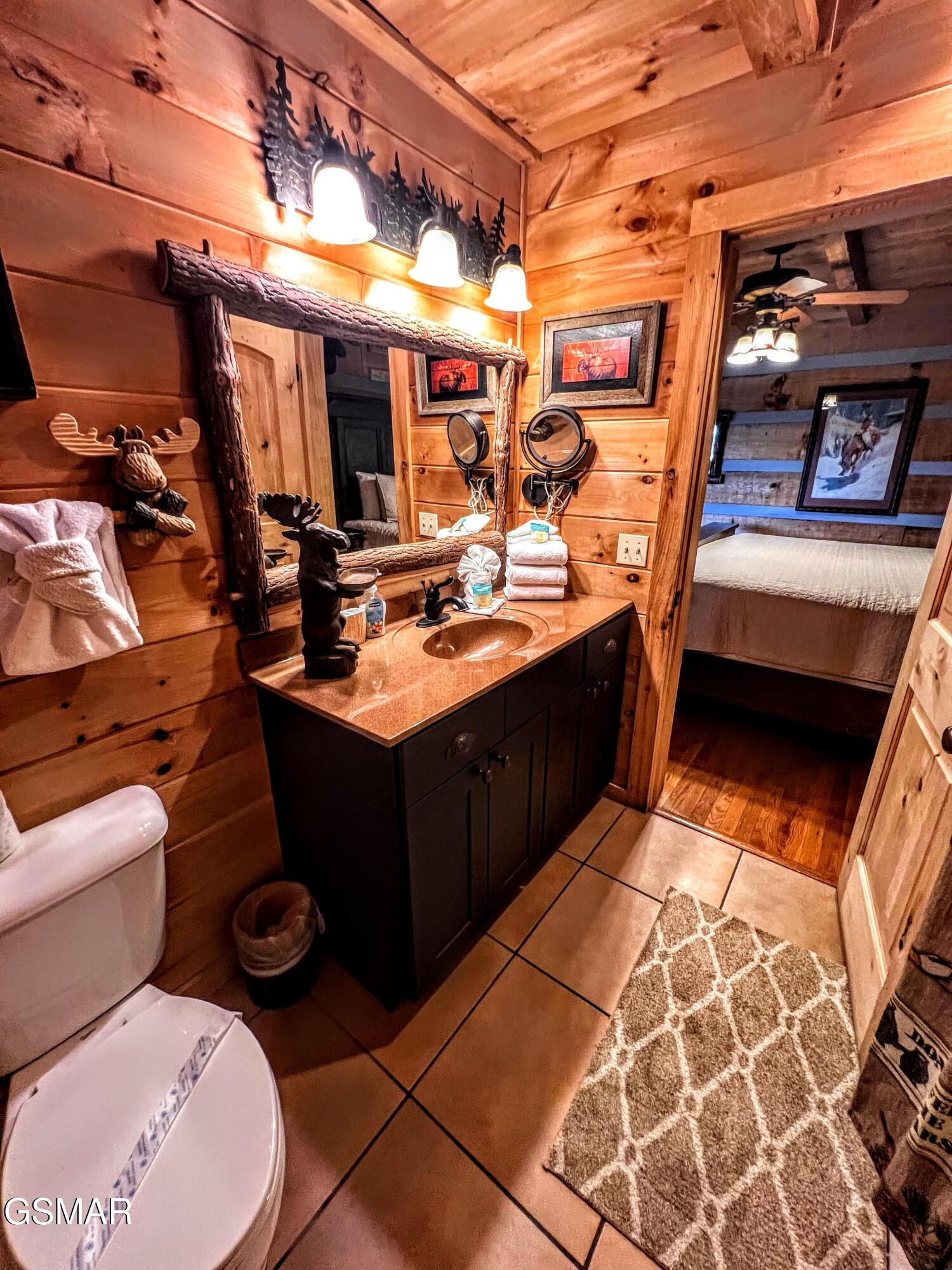 1902 Bluff Ridge Road Sevierville TN 37876