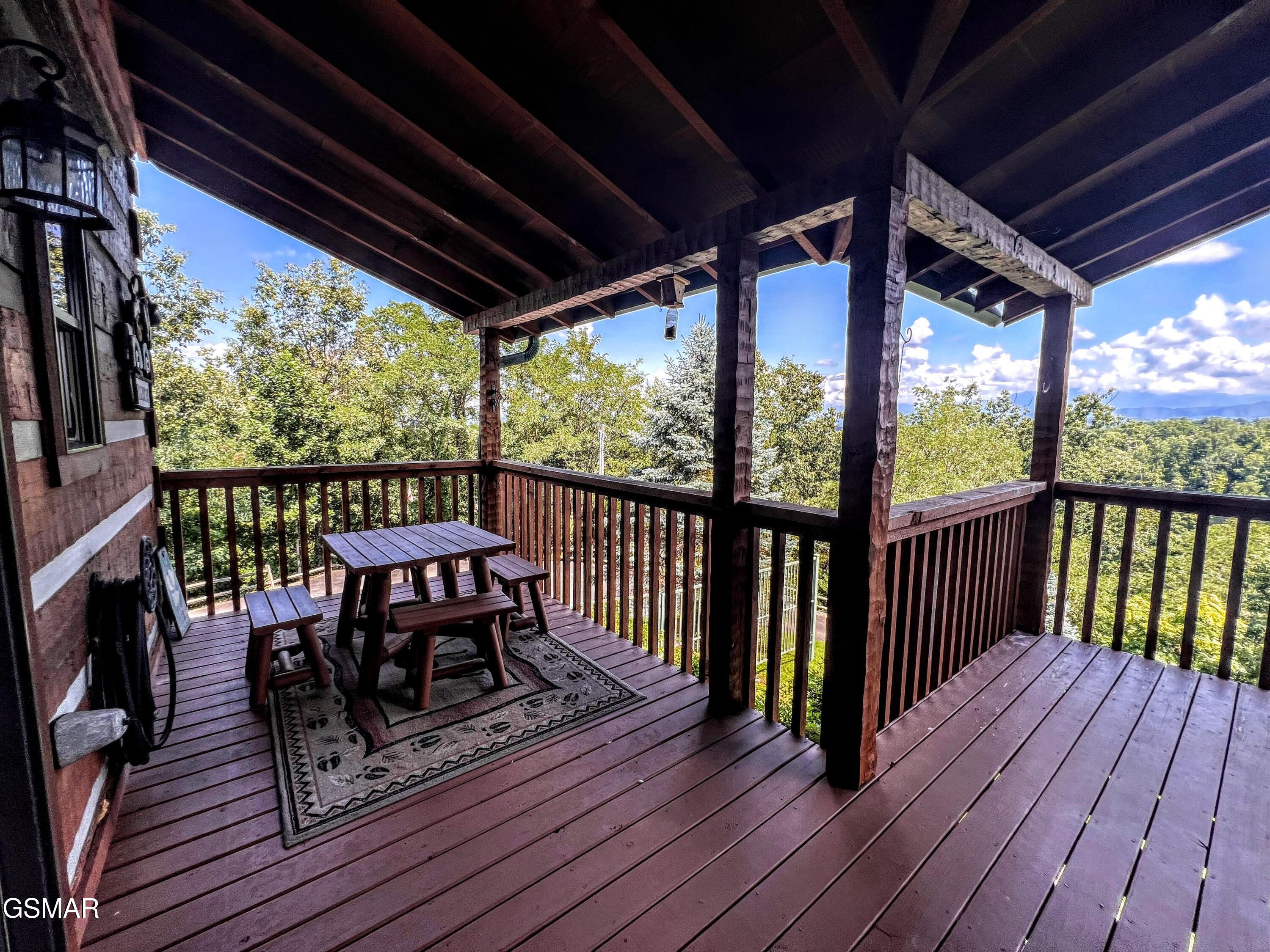 1902 Bluff Ridge Road Sevierville TN 37876