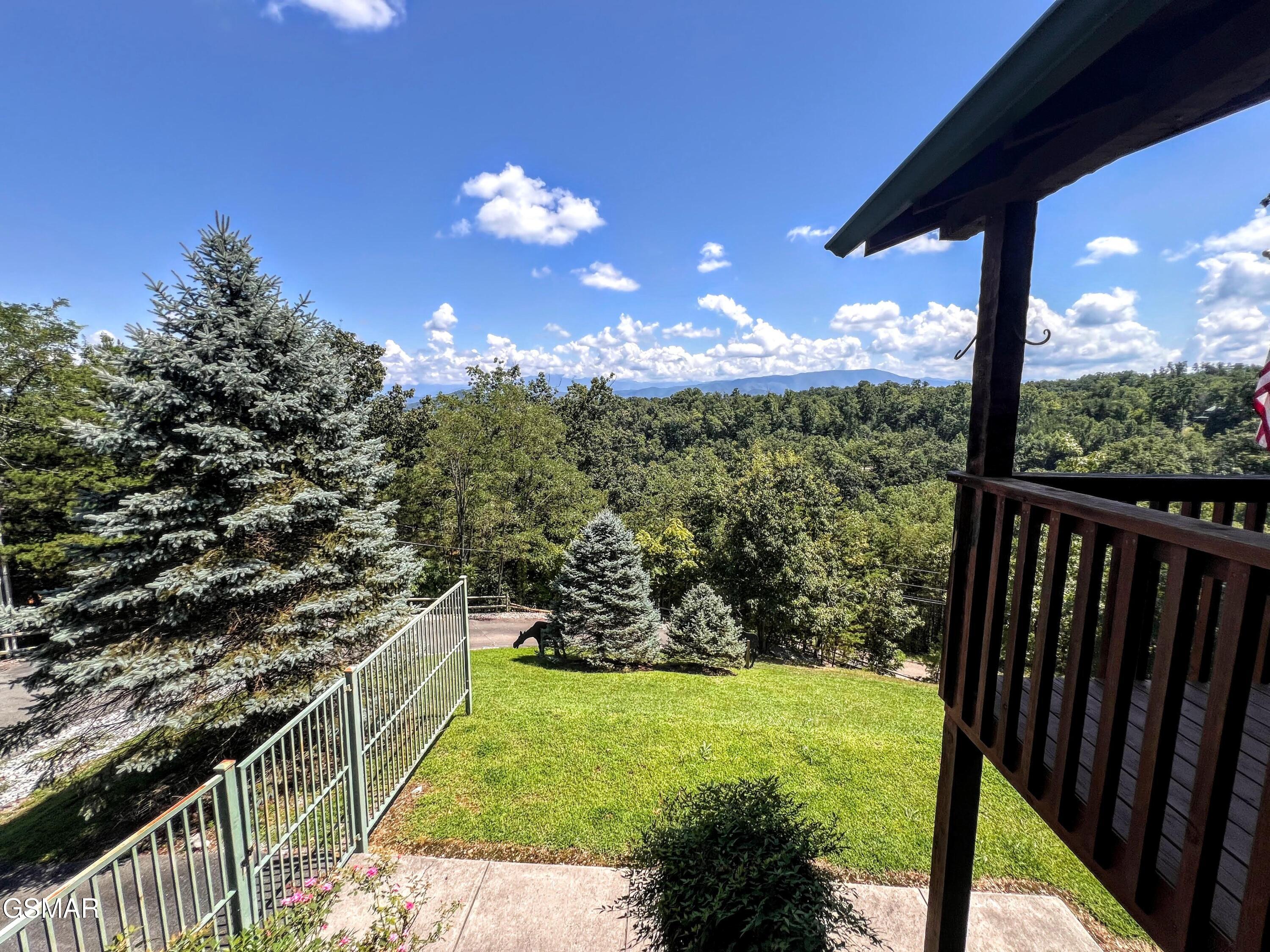 1902 Bluff Ridge Road Sevierville TN 37876