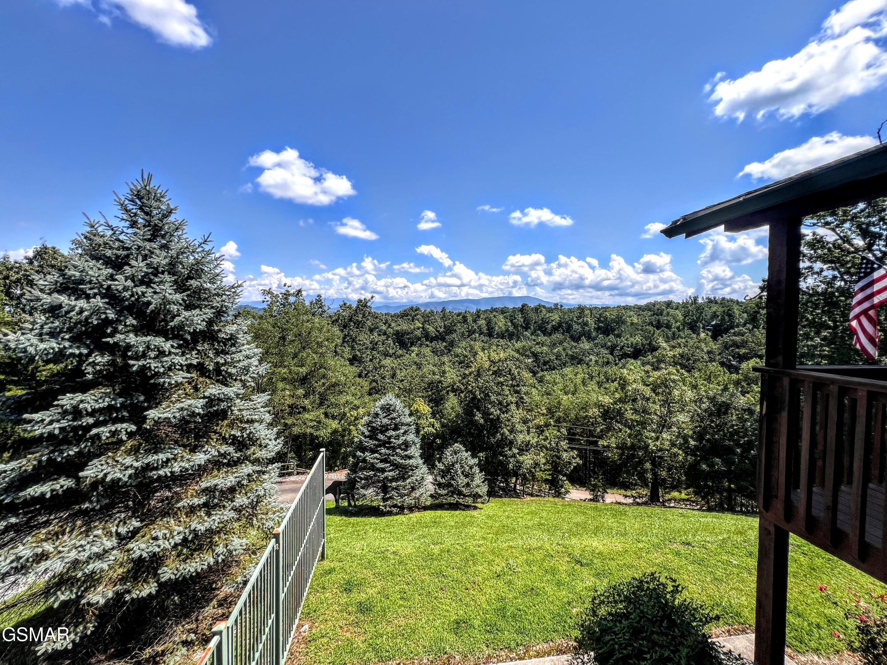 1902 Bluff Ridge Road Sevierville TN 37876